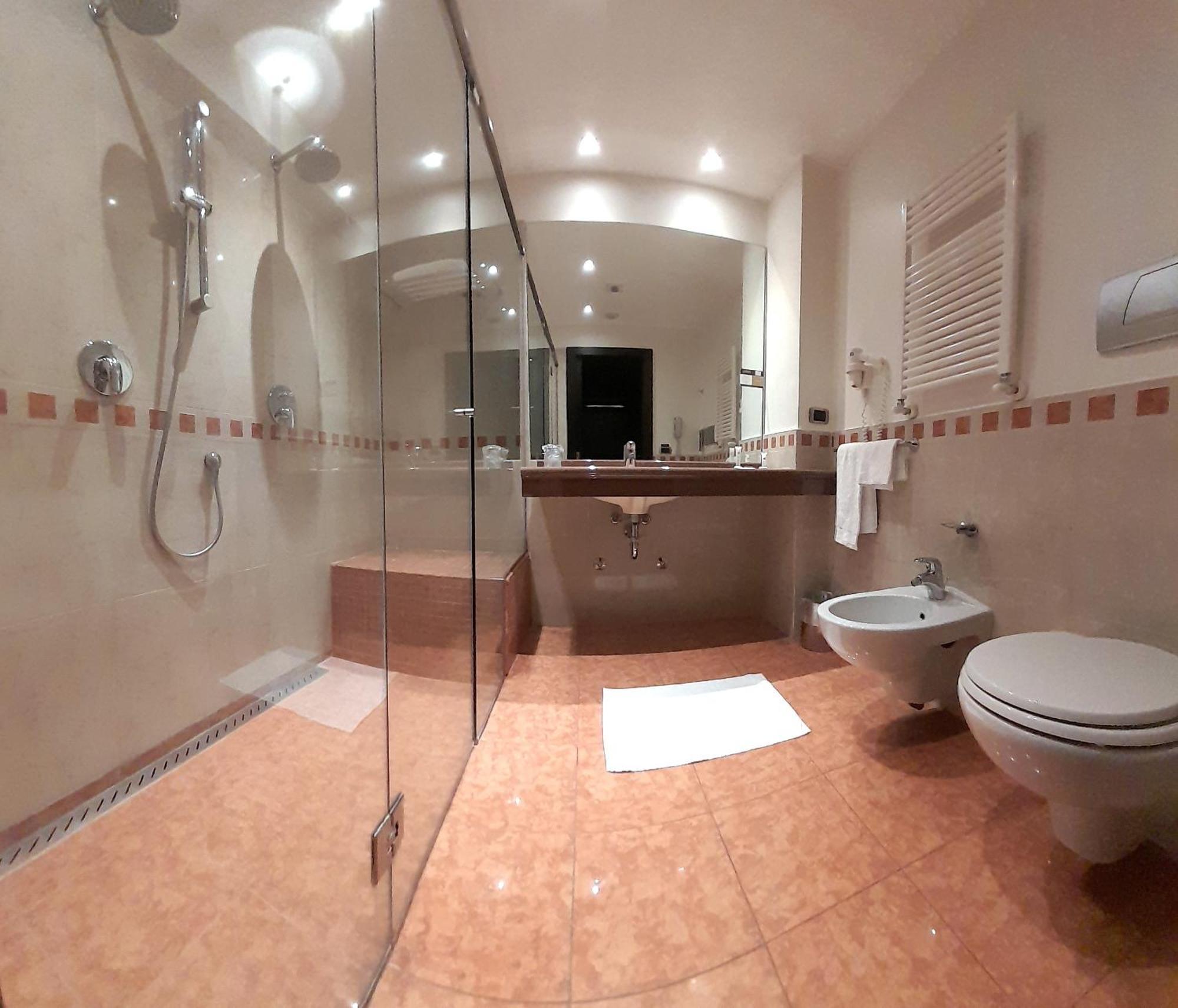 Two Connecting Double Rooms