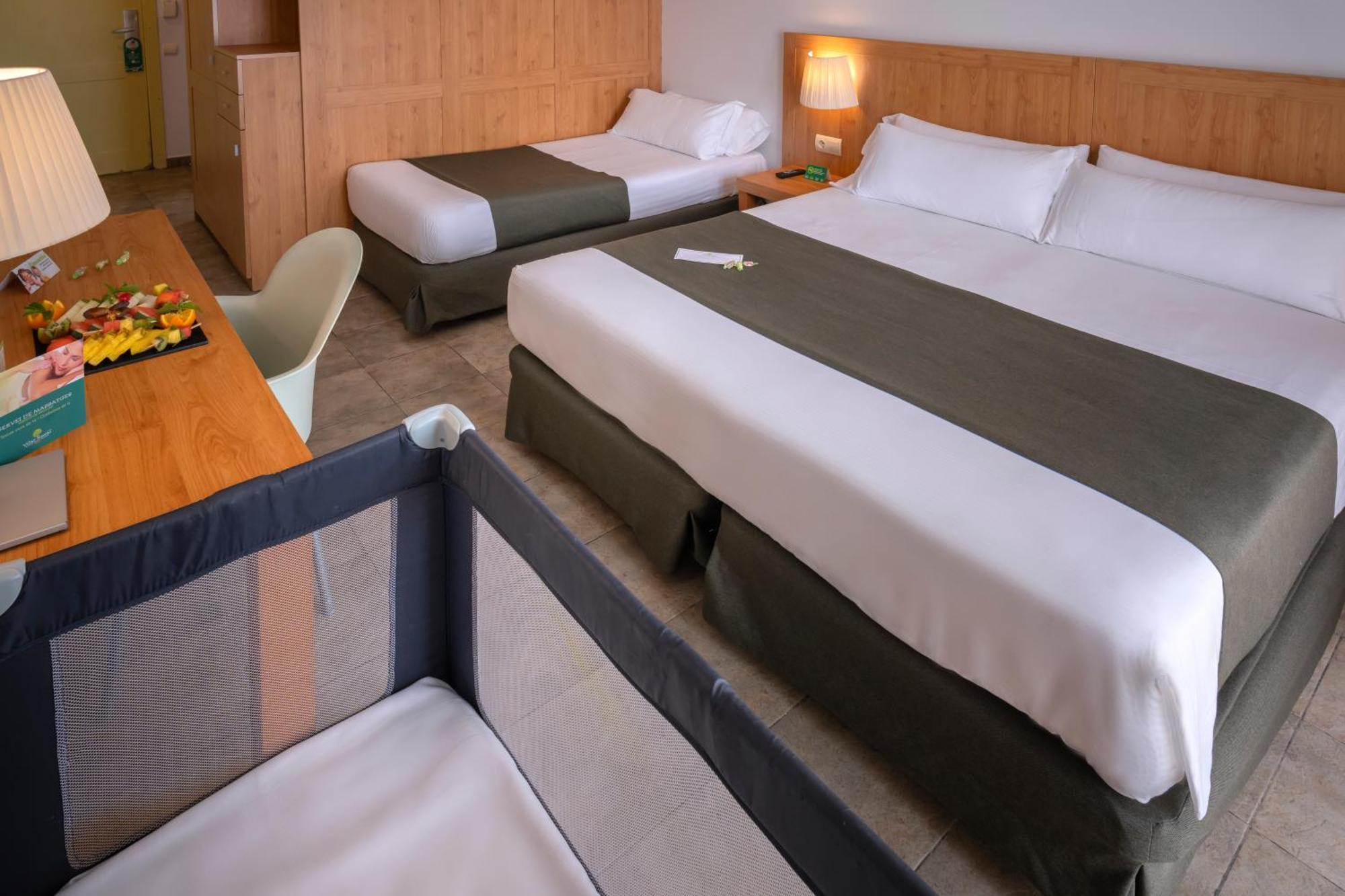 Comfort Triple Room