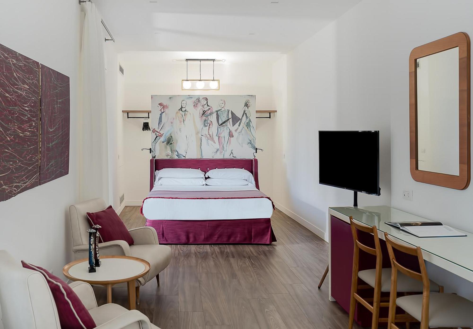 Superior Double or Twin Room Garden View