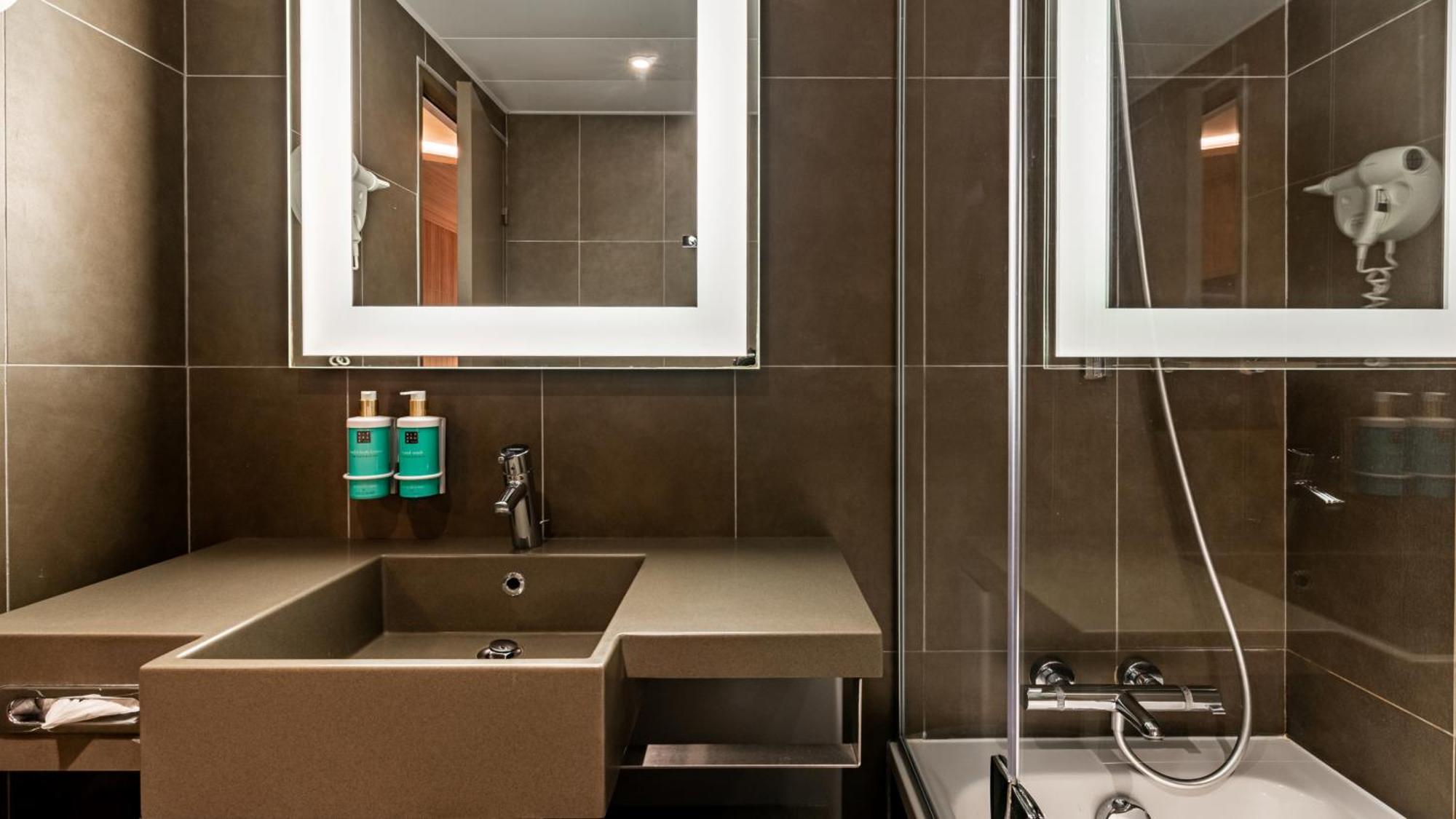 Executive Quadruple Room