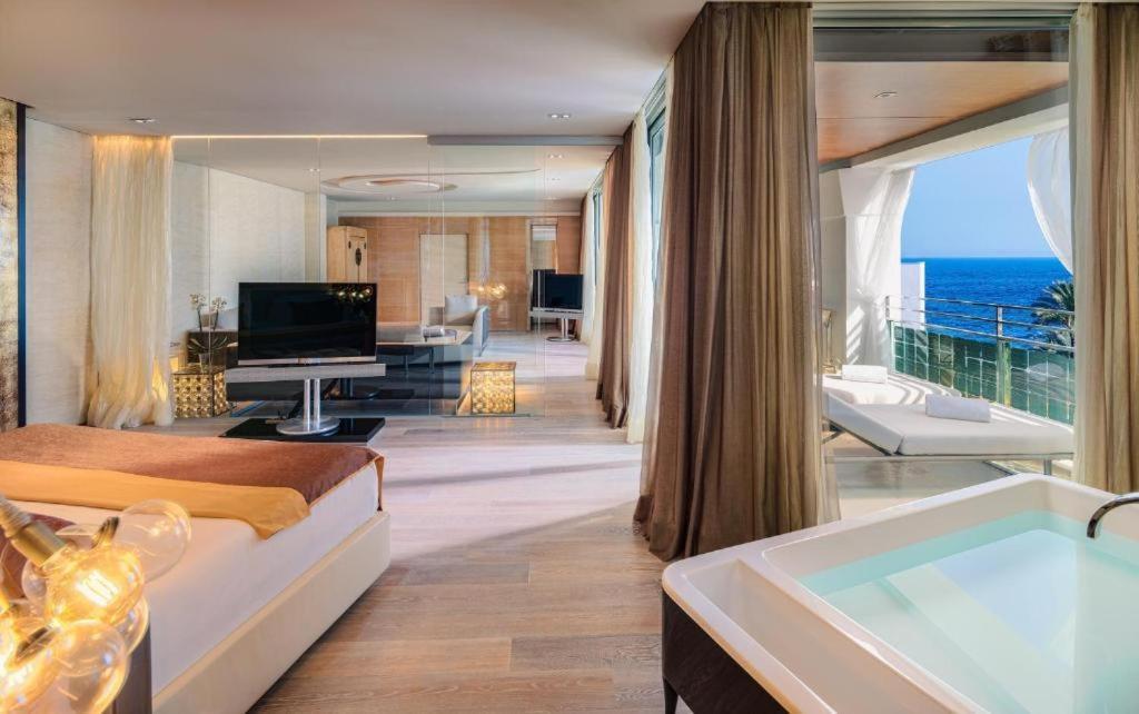 Suite Présidentielle avec Accès au Spa - Vue sur Mer