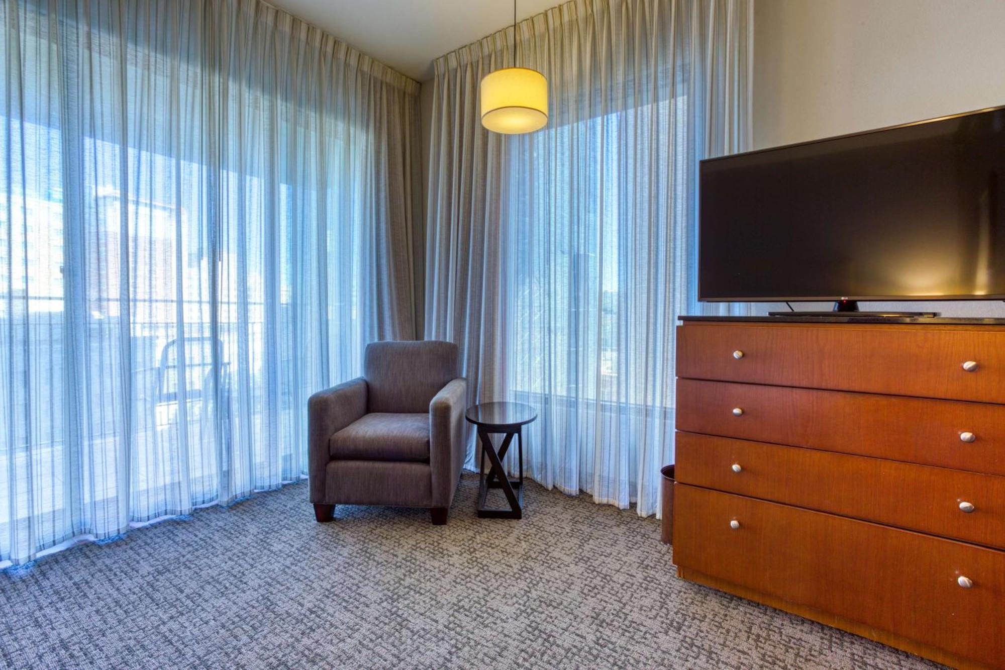 King Suite with Spa Bath with Terrace