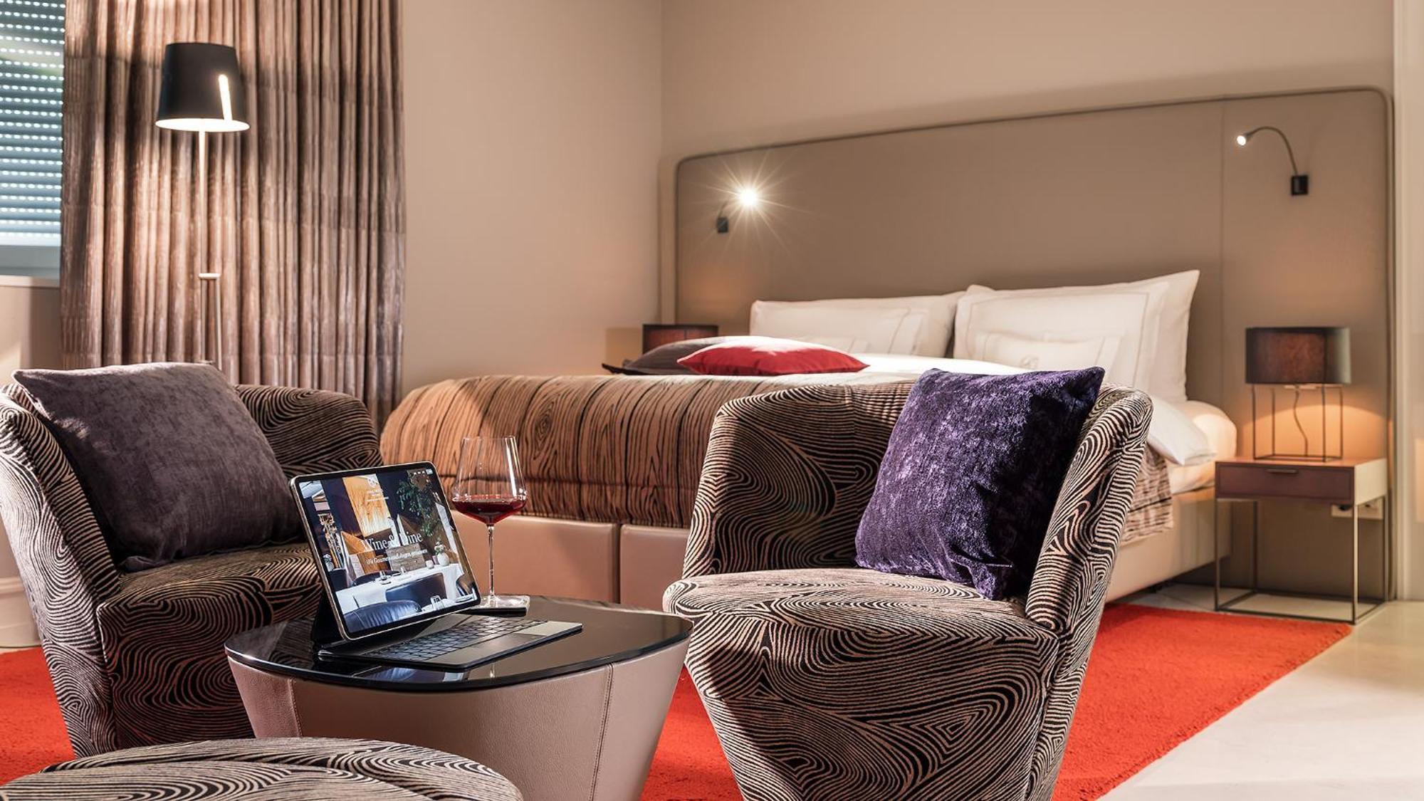 Junior Suite Mountain View