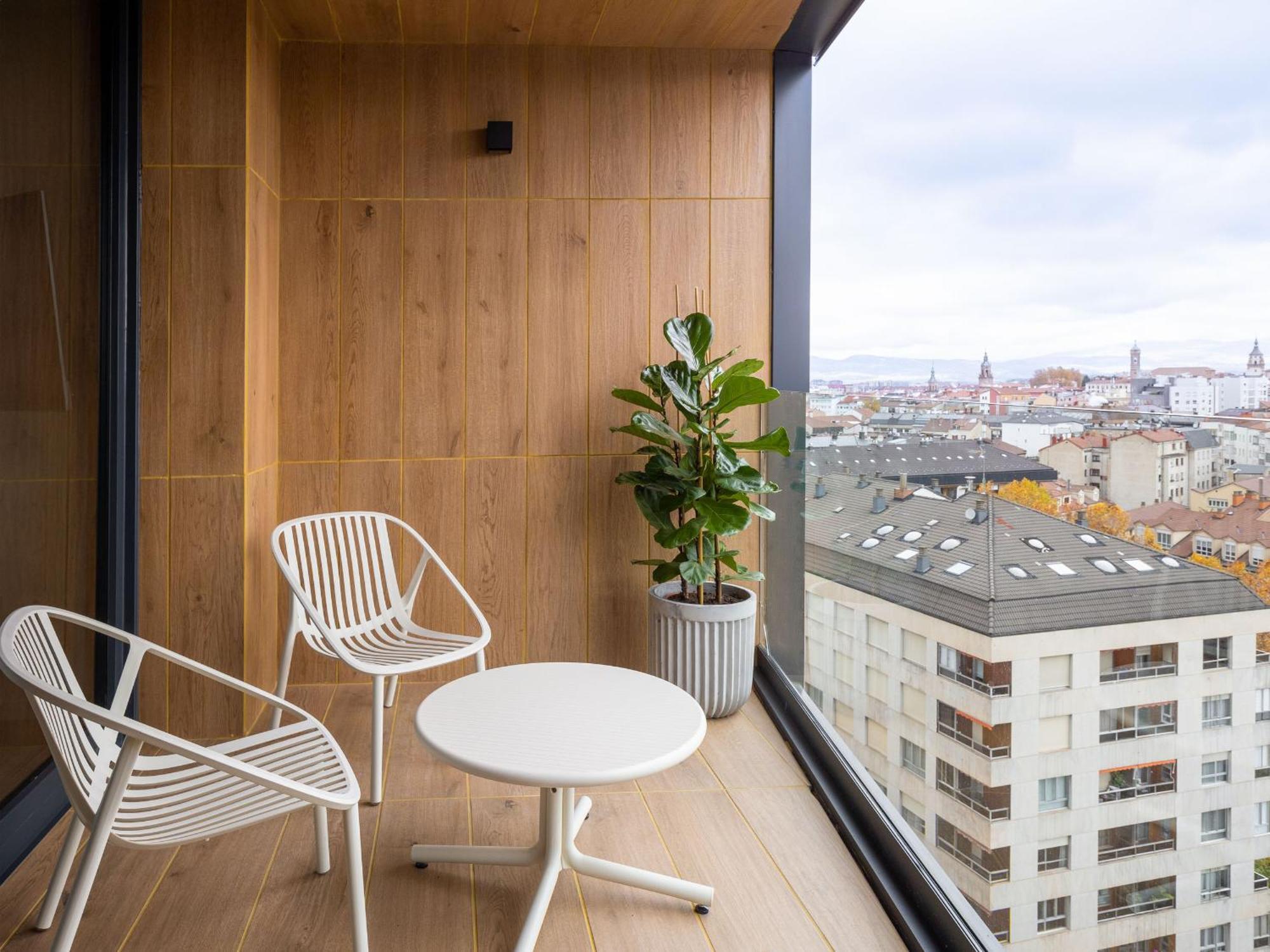Deluxe Studio con balcón y vistas