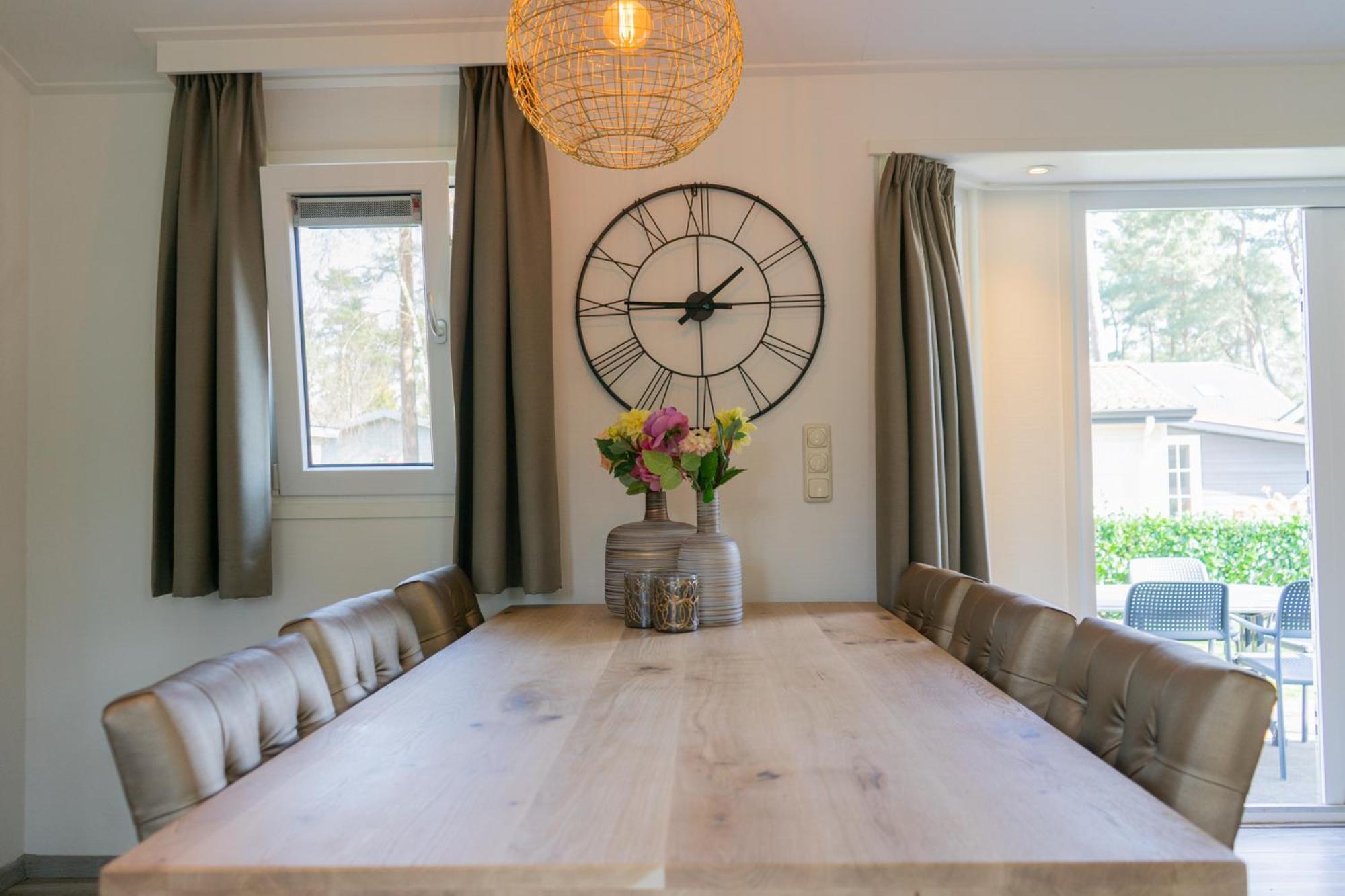 Three Bedroom Chalet Hackfort 6