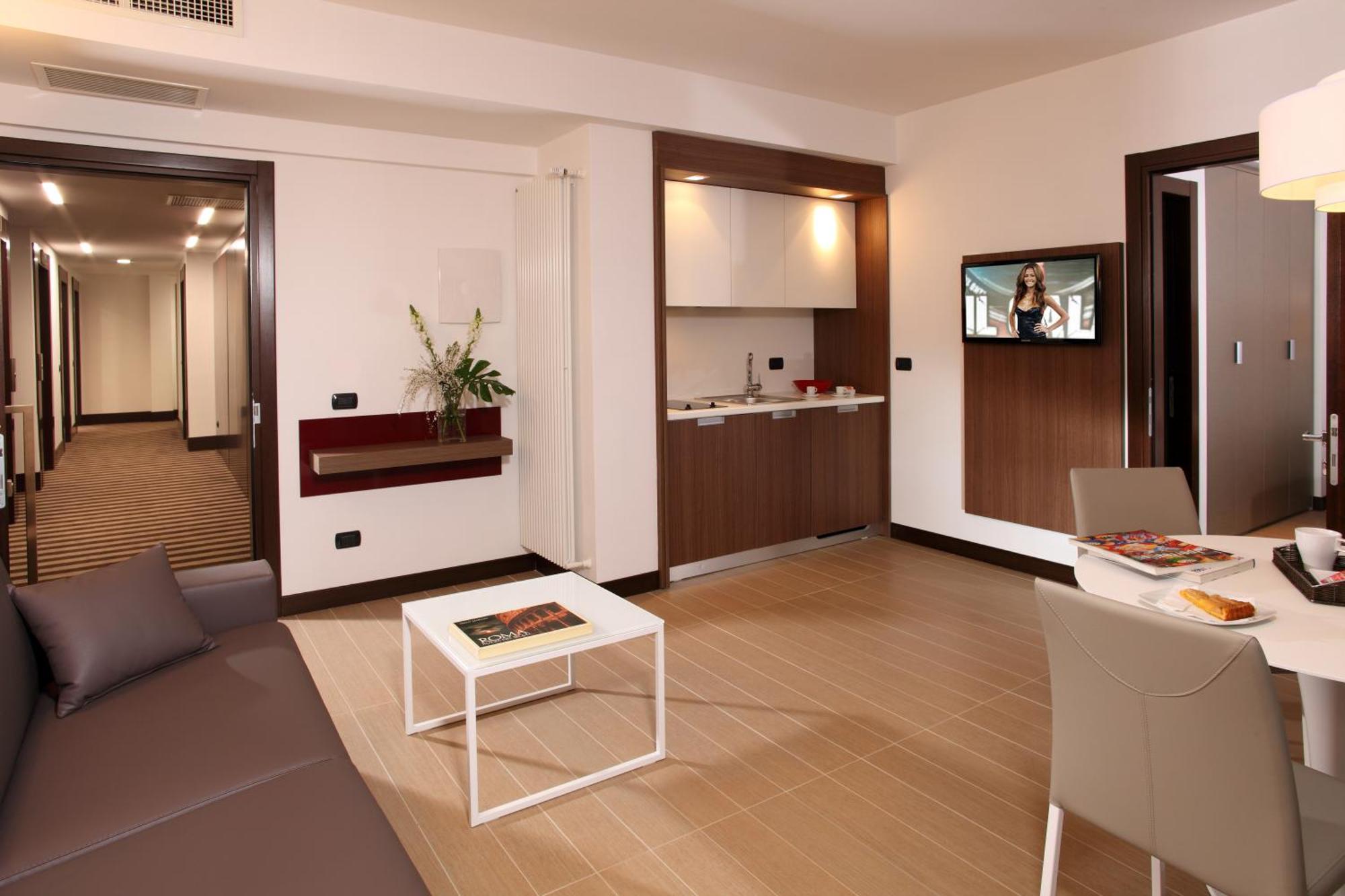 Junior Suite Kitchenette