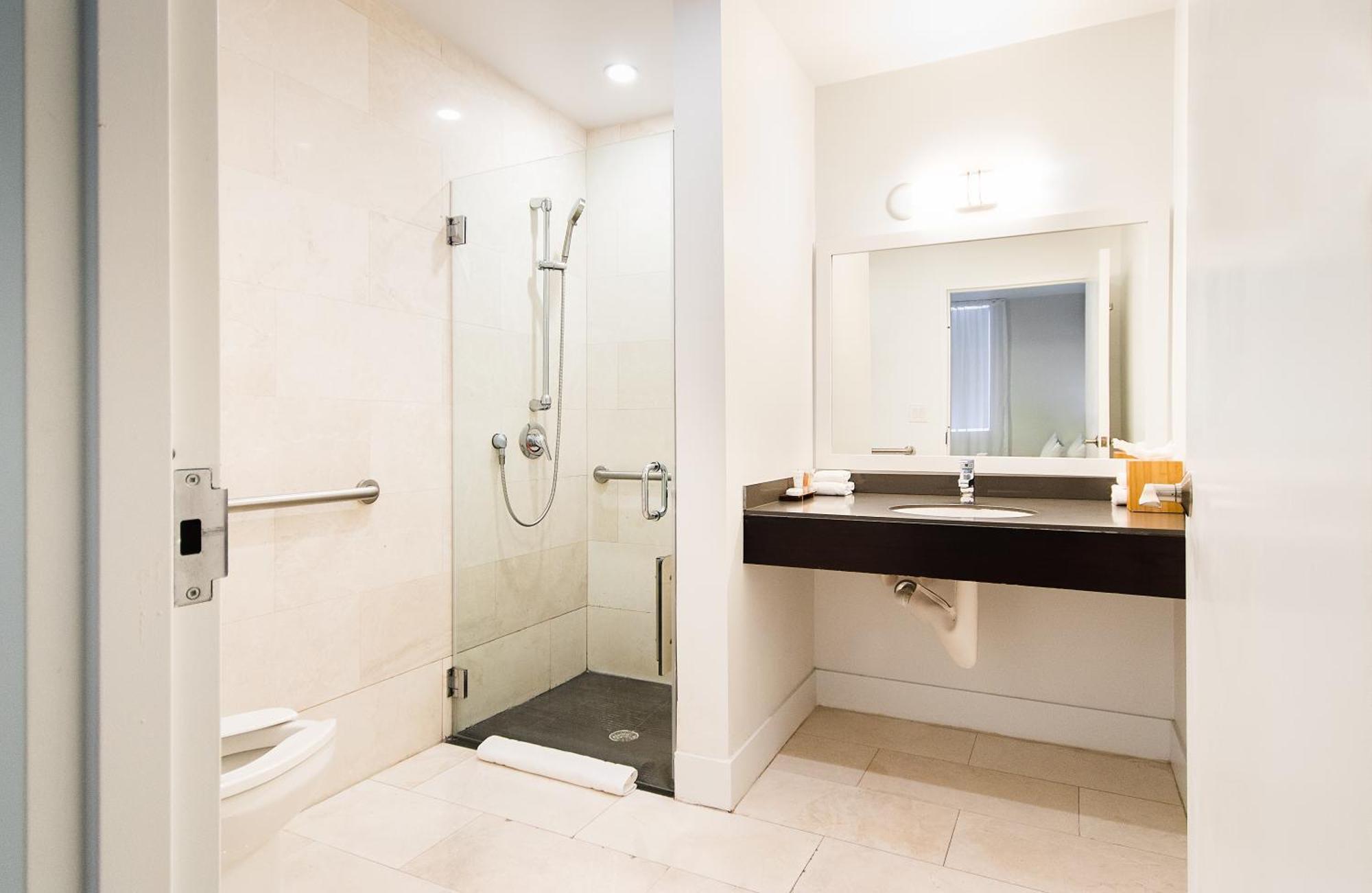 Standard Double Queen Room Accessible