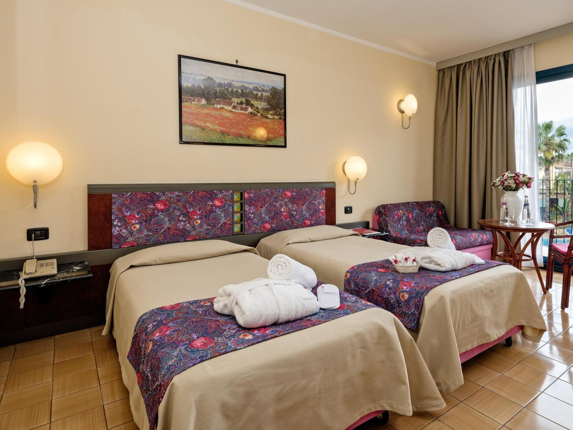 Deluxe Double or Twin Room Balcony