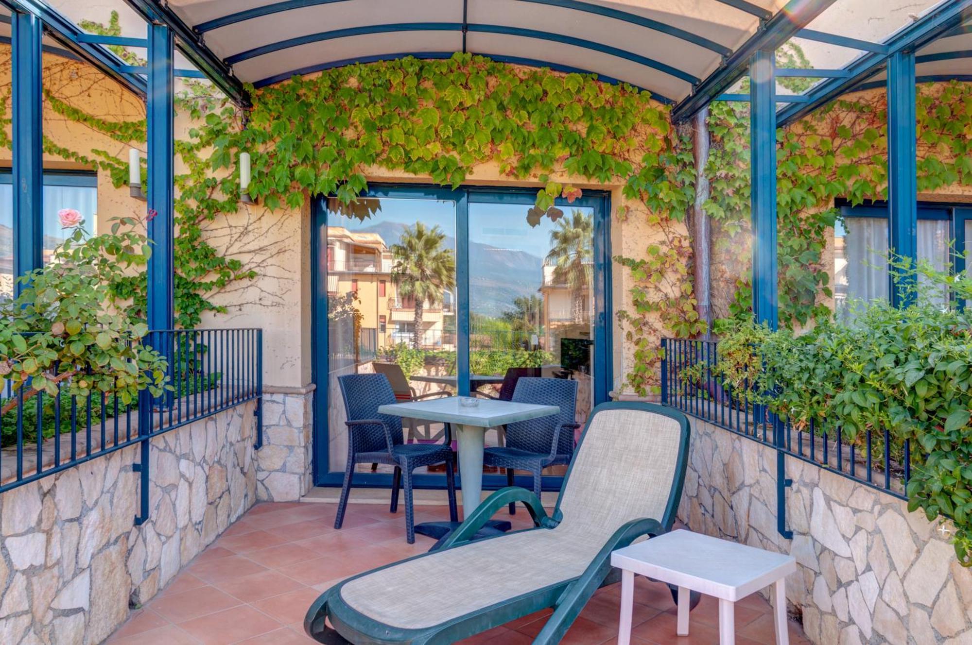 Deluxe Double or Twin Room Balcony