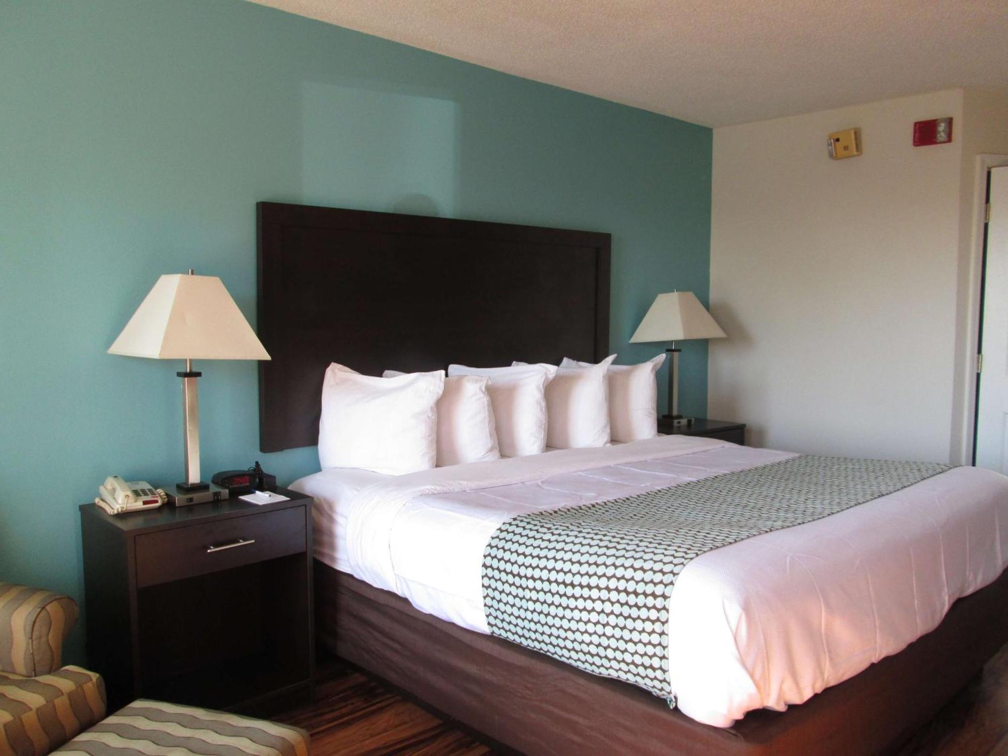 Habitación con cama extragrande - Fumadores