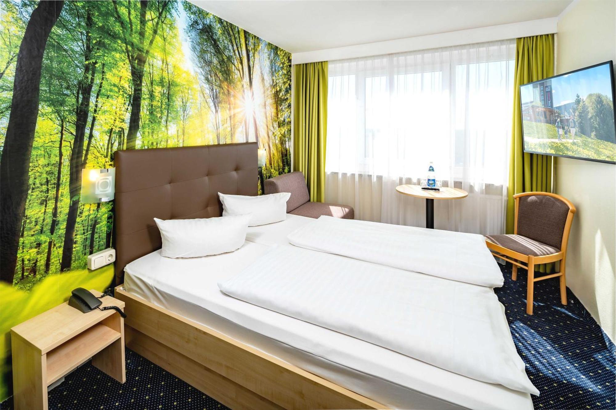 Panorama Room Valley View