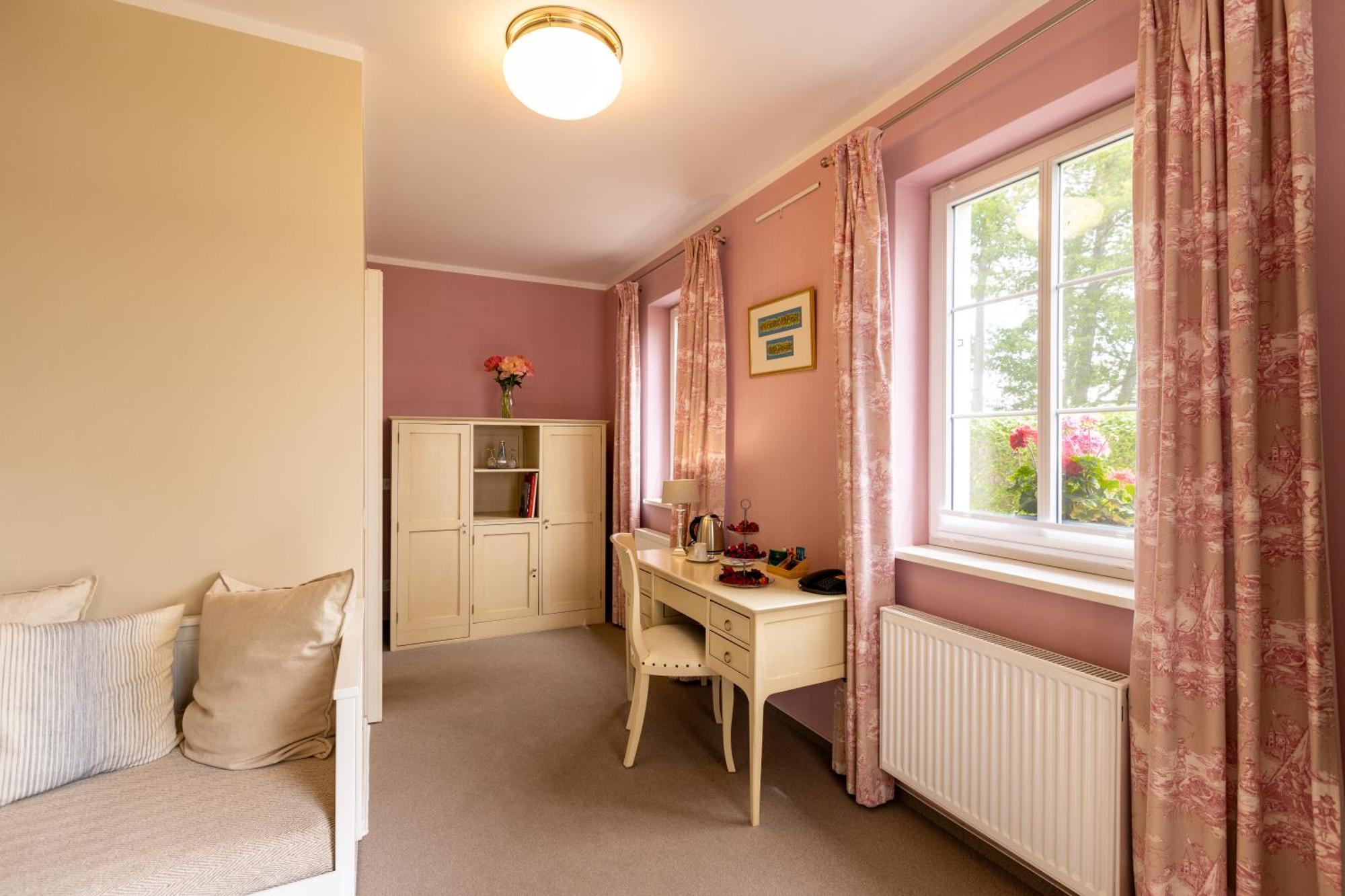 Maisonettezimmer mit Seeblick