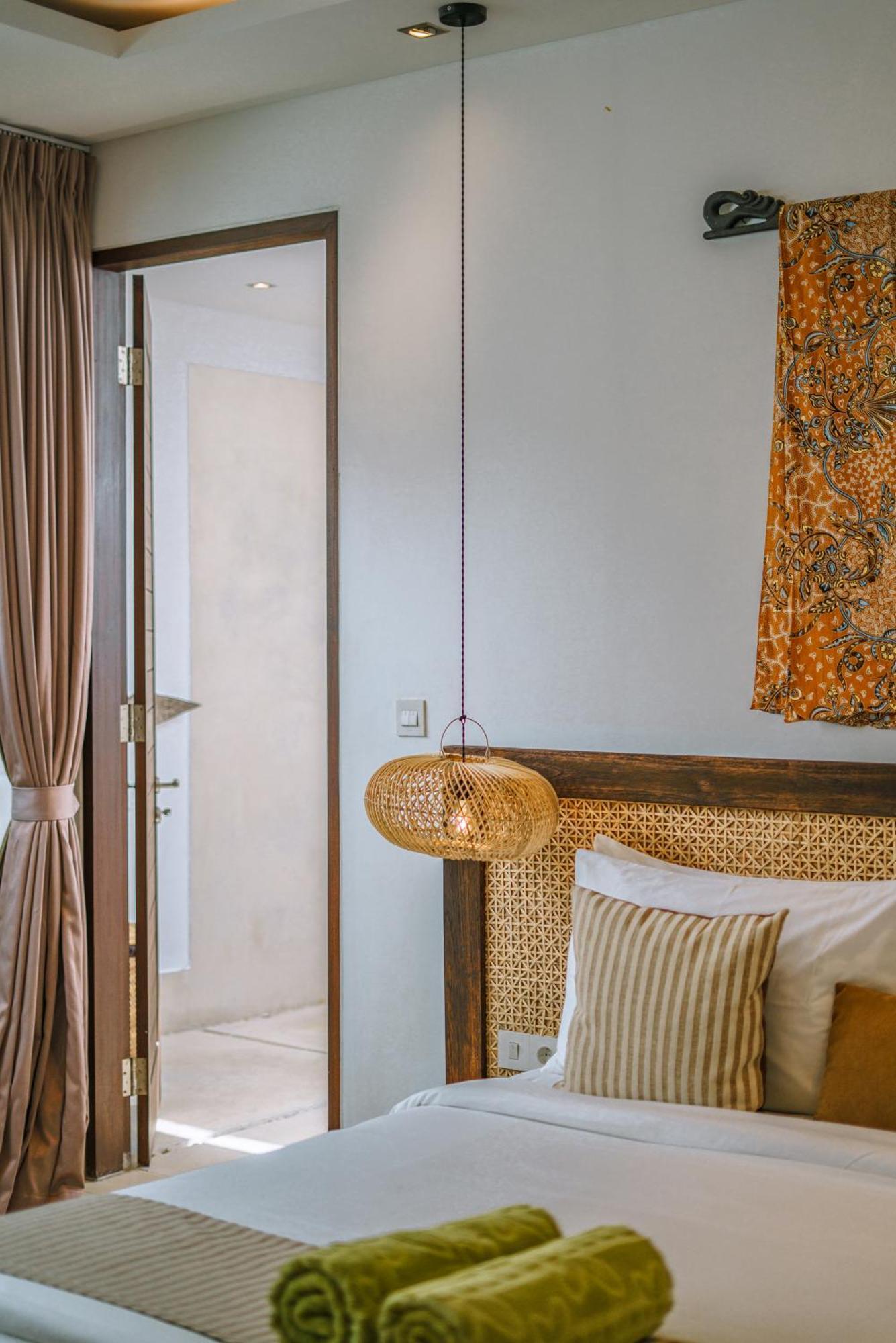 Three-Bedroom Luxury Pool Villa Paddy View