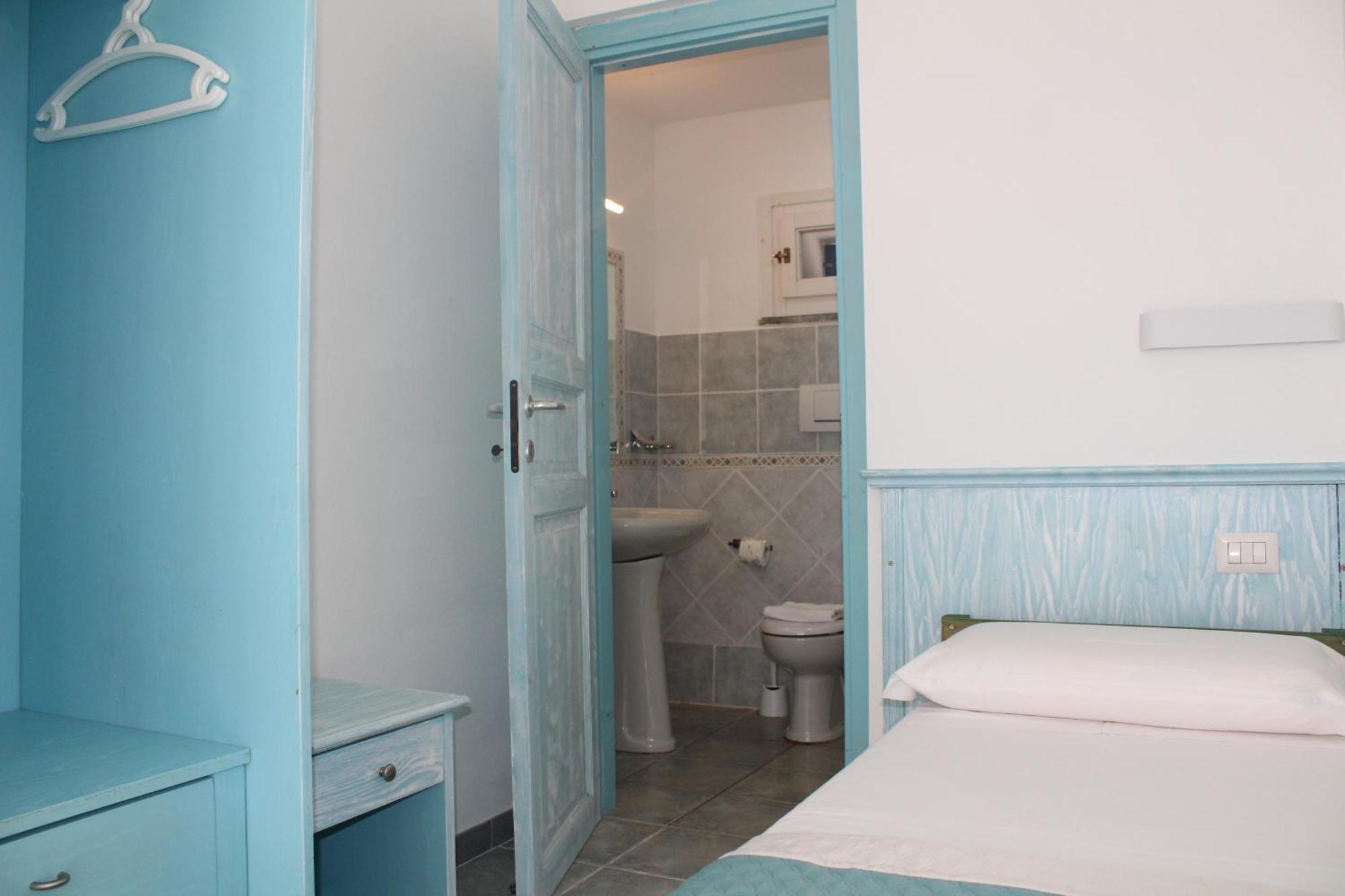 Standard Single Room Sea View,1589688772:JPEG