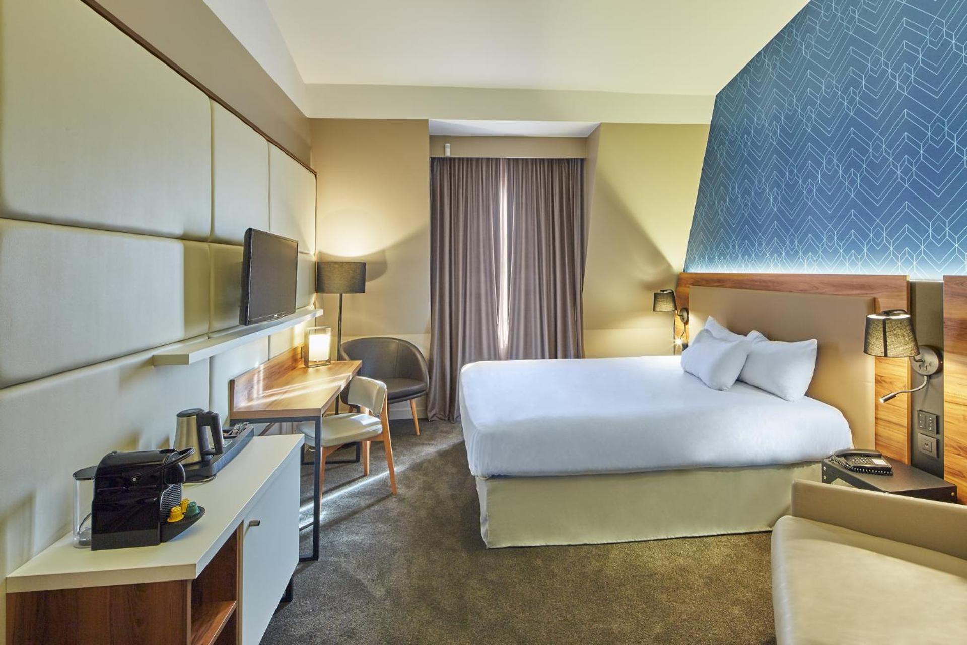 Quarto Triplo Premium