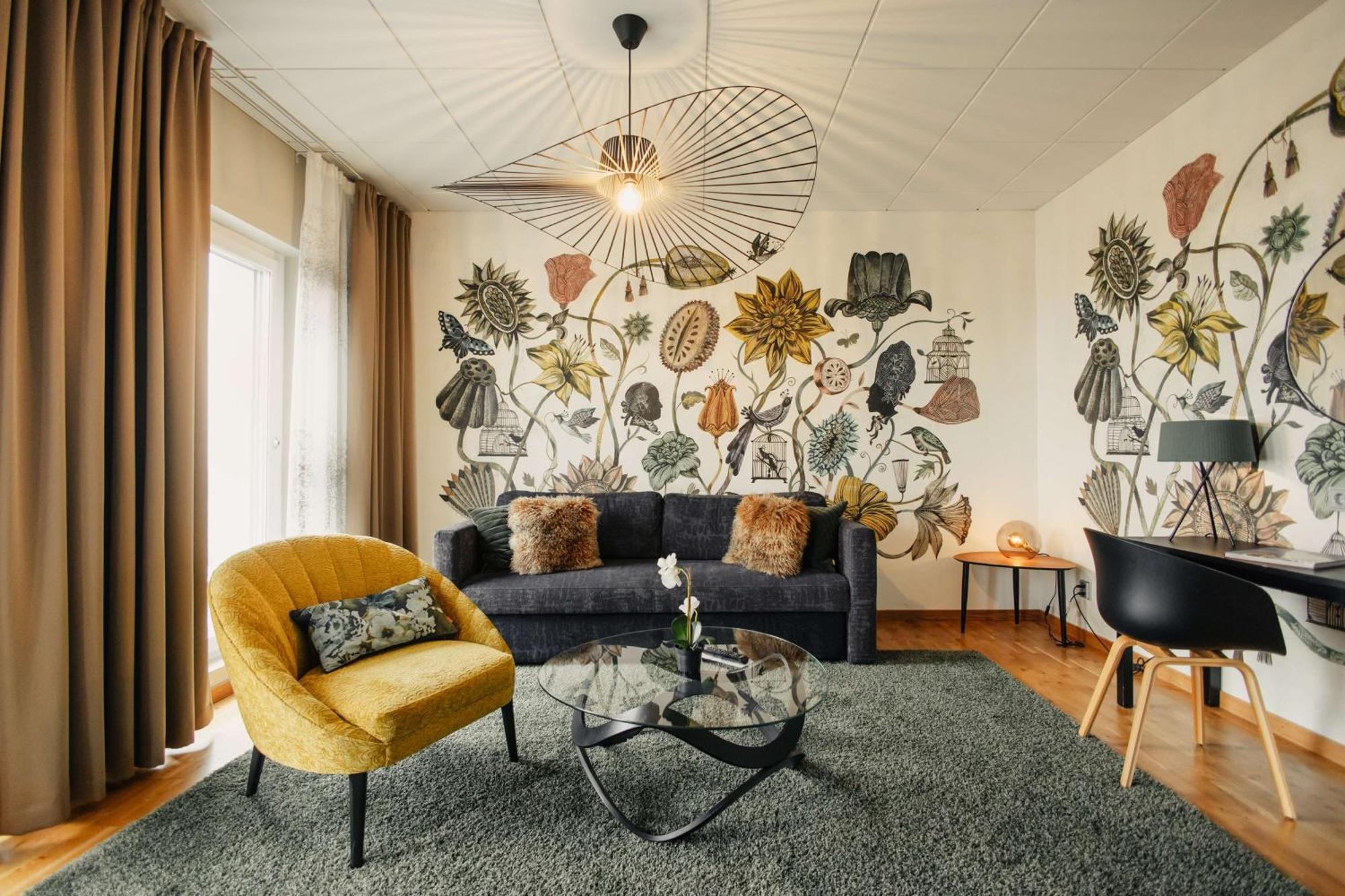 Junior King Suite