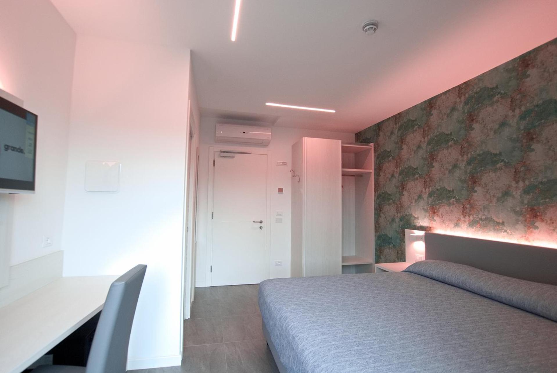 Superior Double Room Balcony,1591236184:JPEG