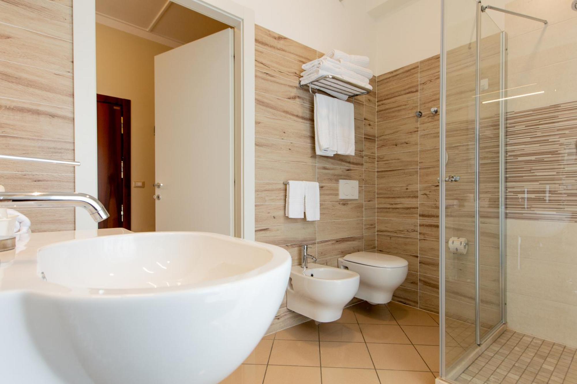 Premium Quadruple Room
