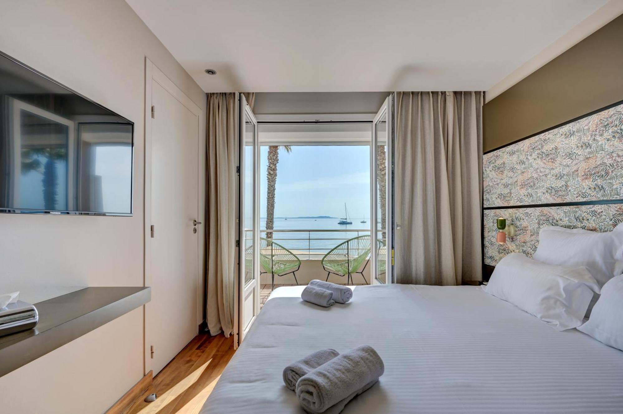 Executive Double Room Sea View,1591504734:JPEG