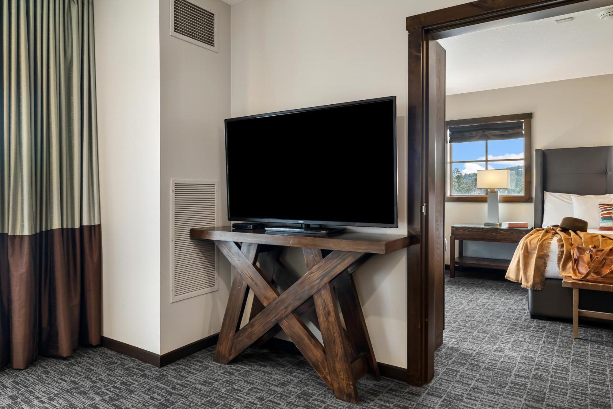 Mountain View Suite