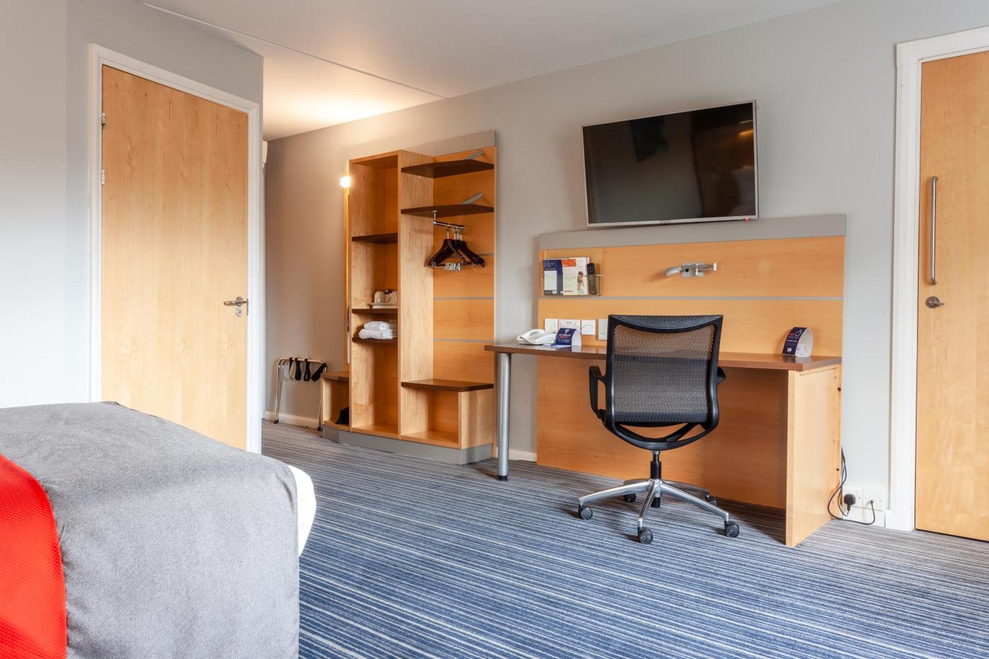 Standard Double Room Hot Accessible