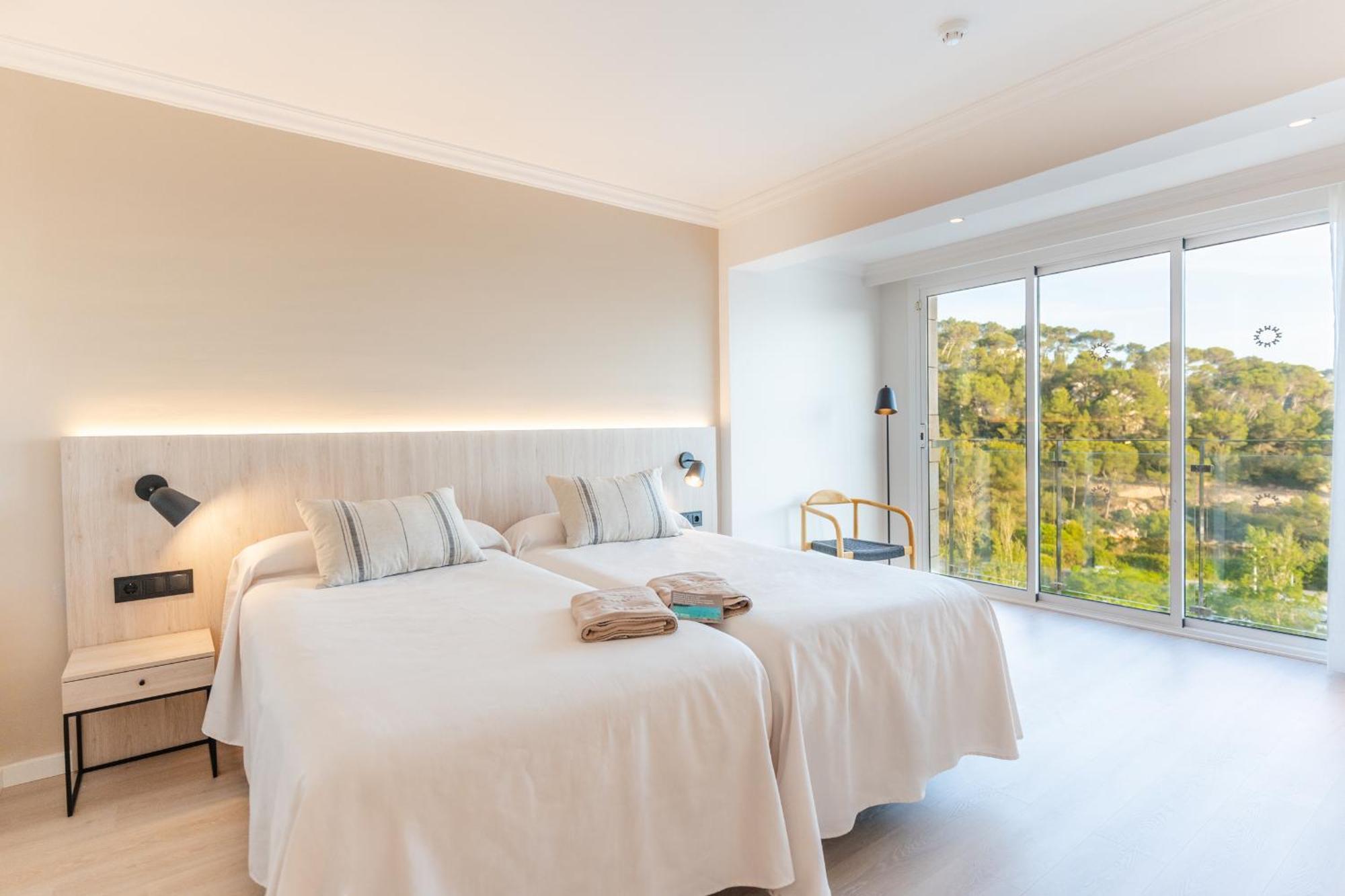 Superior Twin Room Sea View