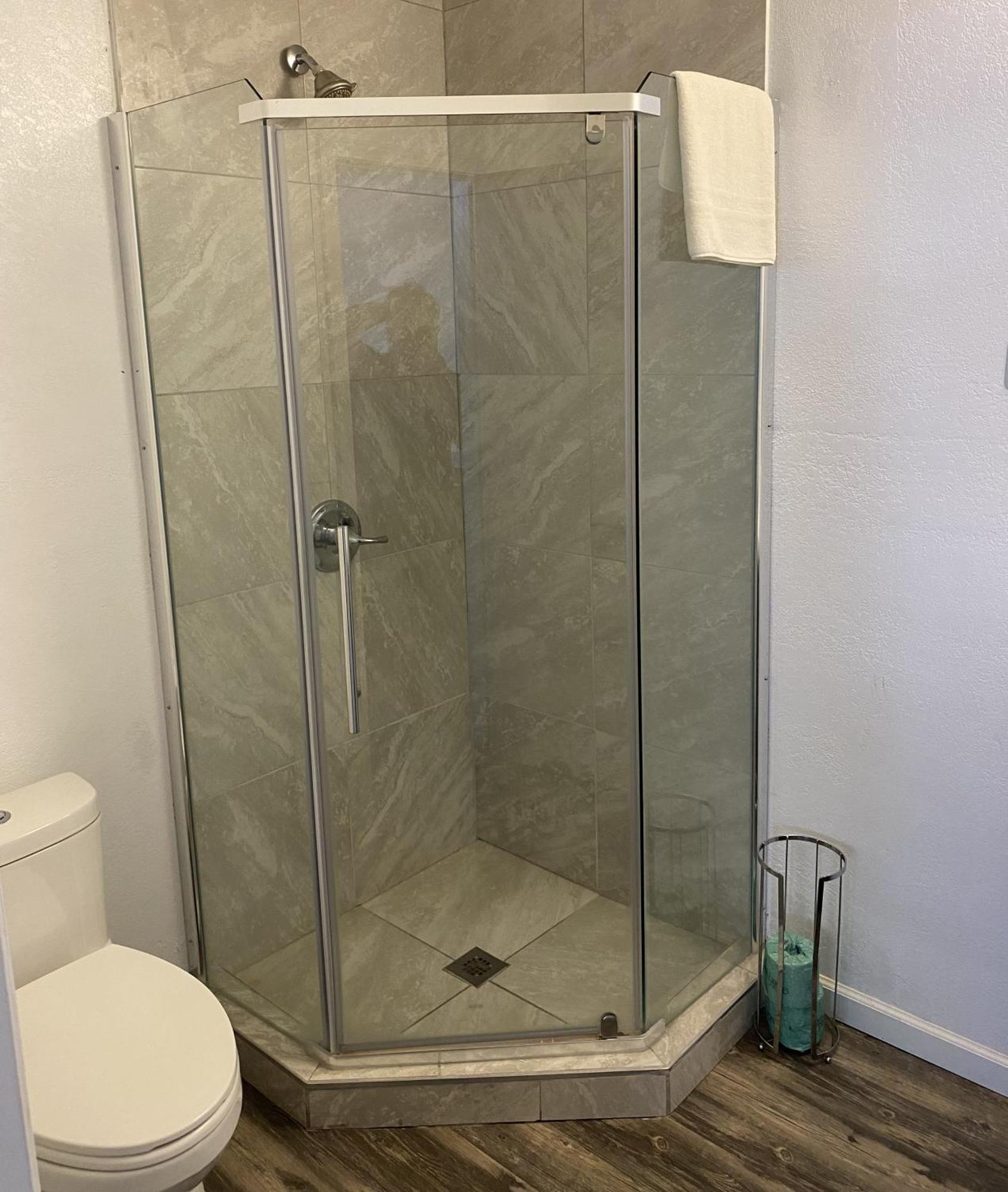 King Room Spa Bath