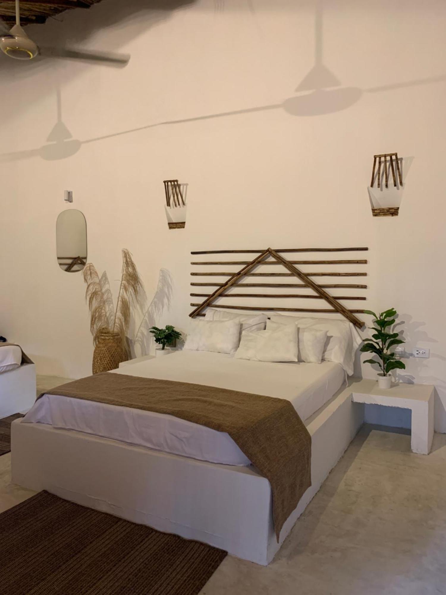 Bungalow Deluxe