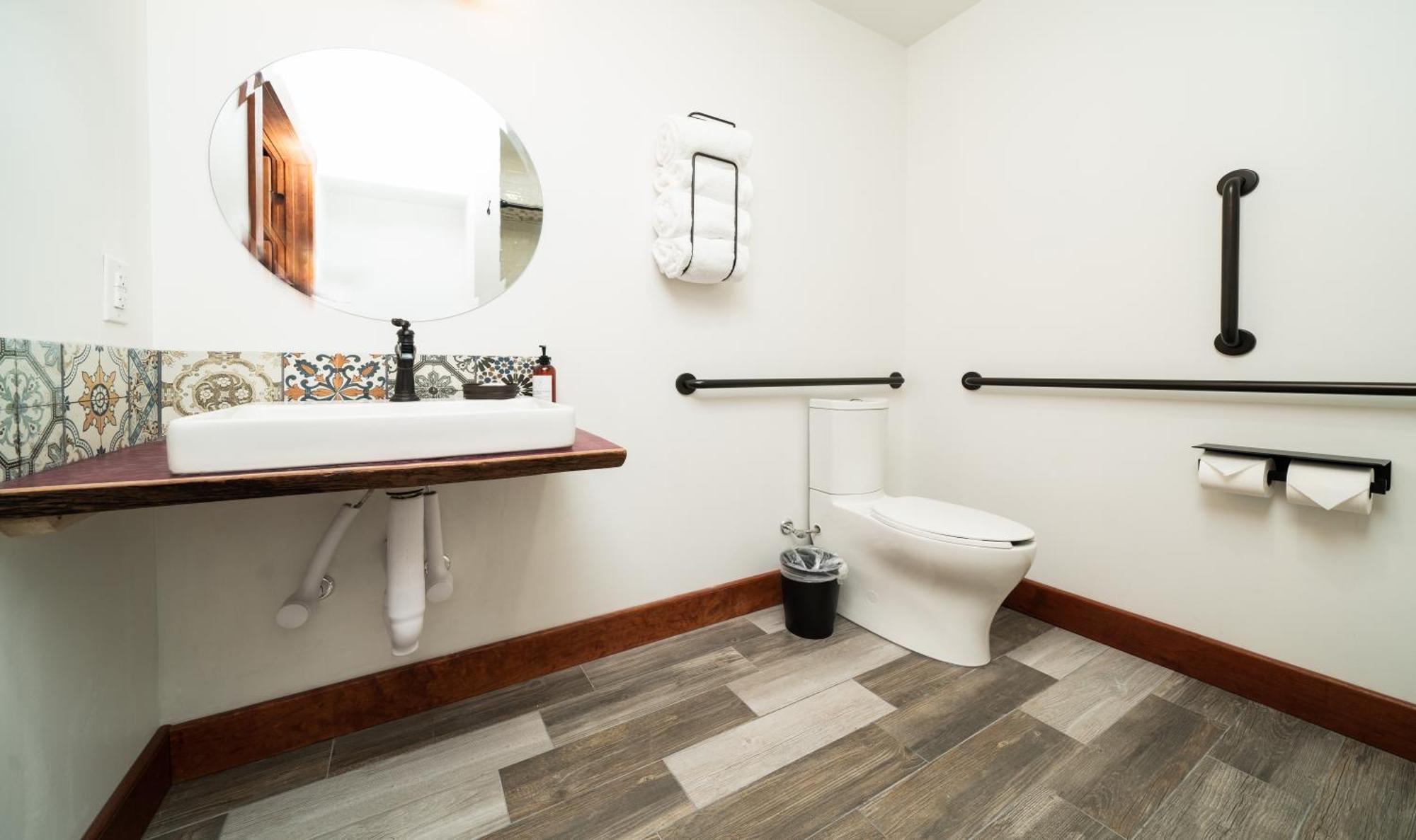 King Room - Disability Access