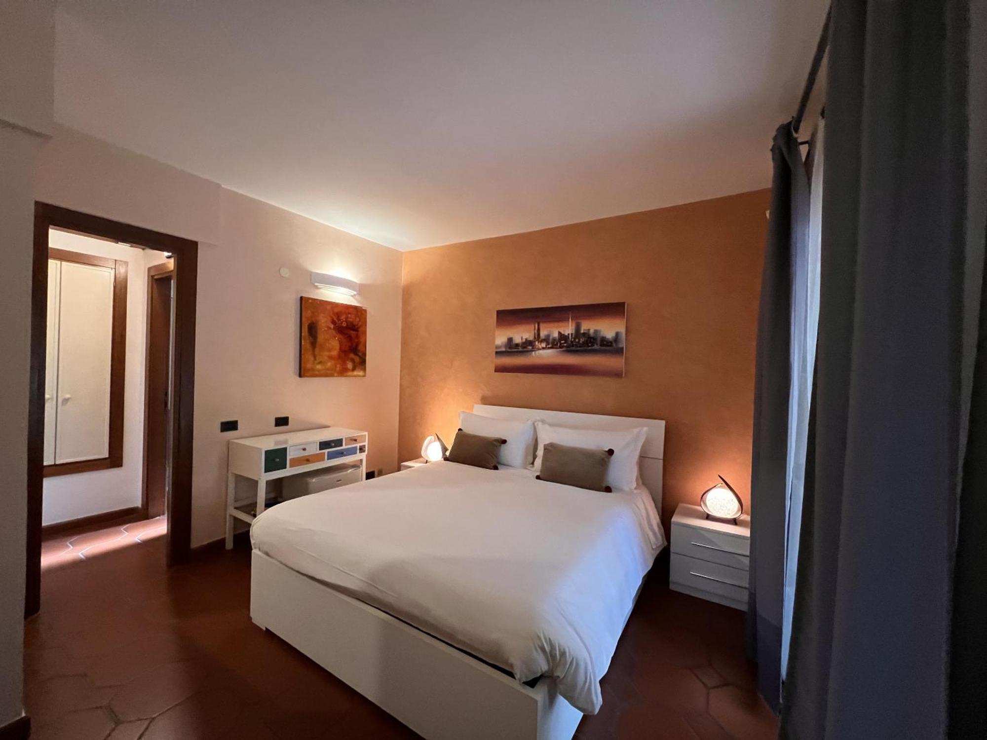 Standard Double Suite