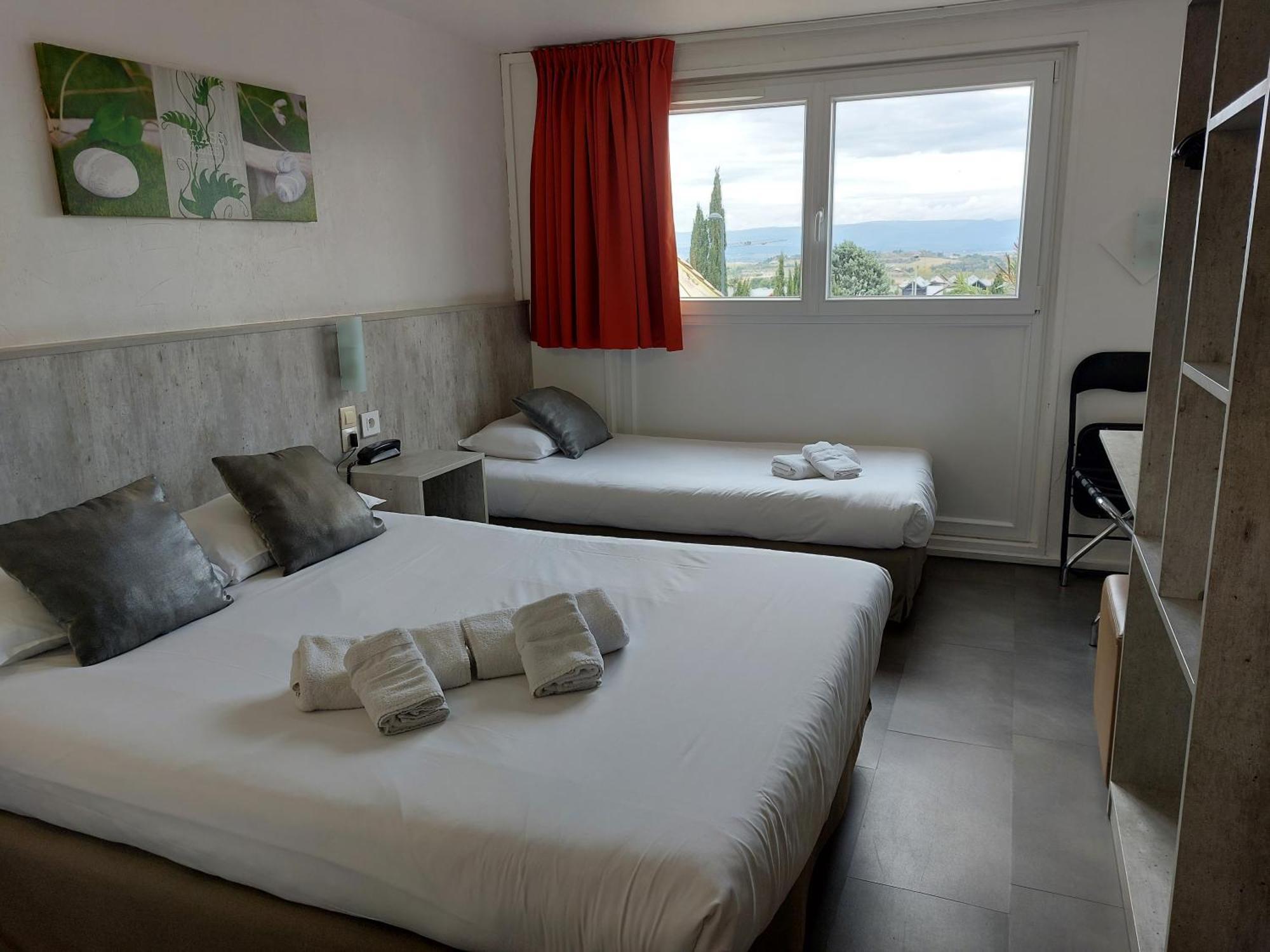 Triple Room,1596013294:JPEG