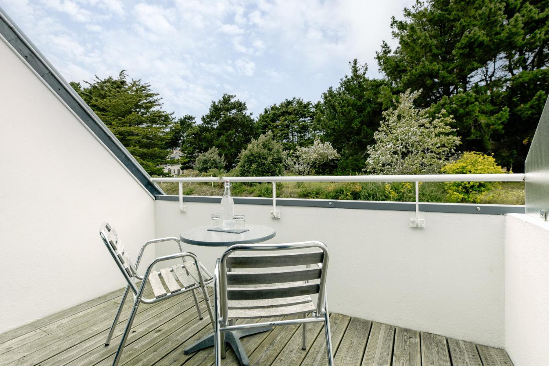 Double Room Terrace Garden View