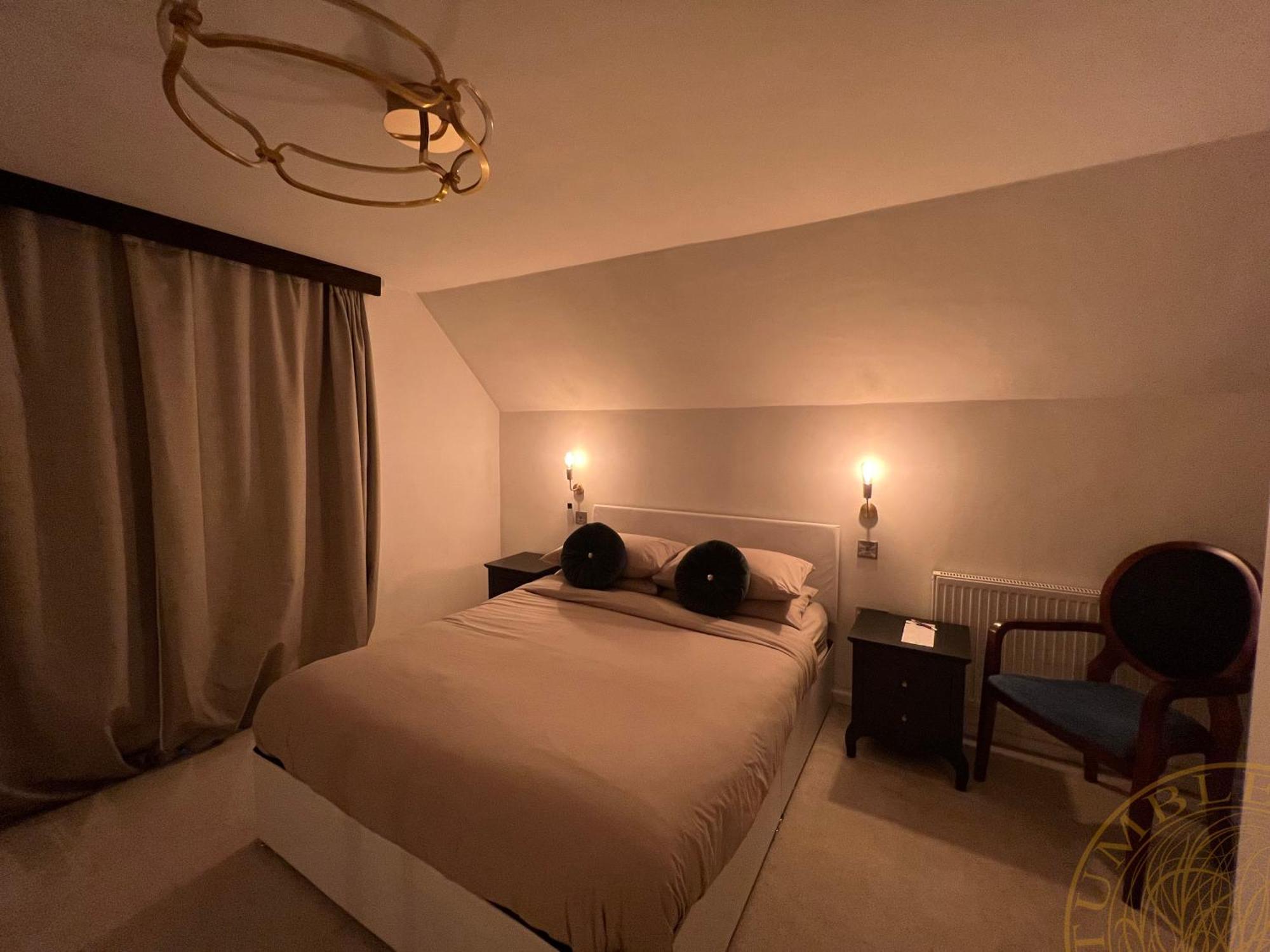 King Room Garden View