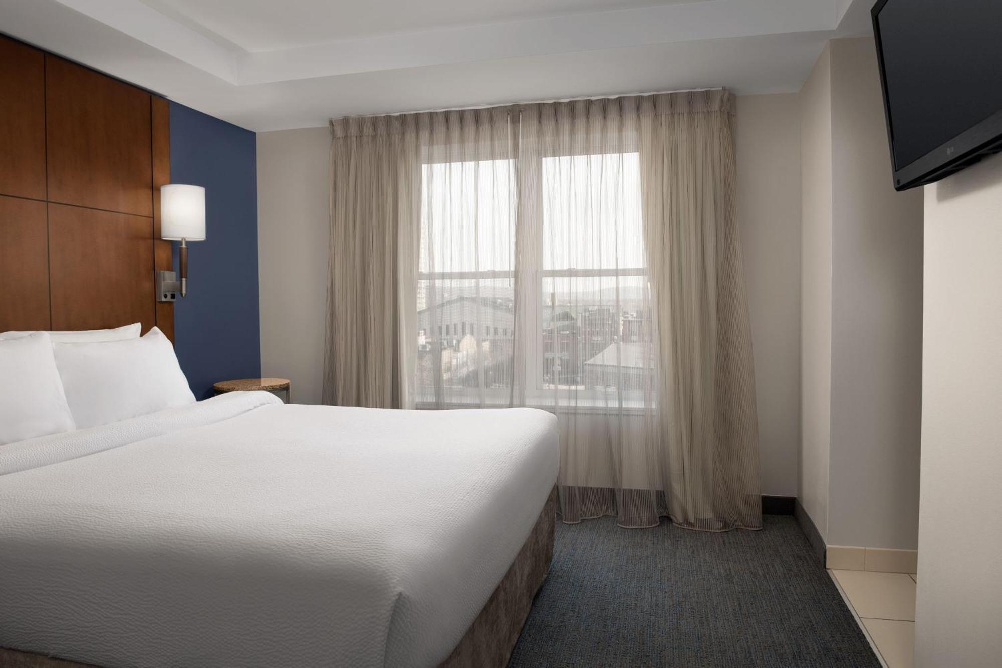 Two-Bedroom King Suite