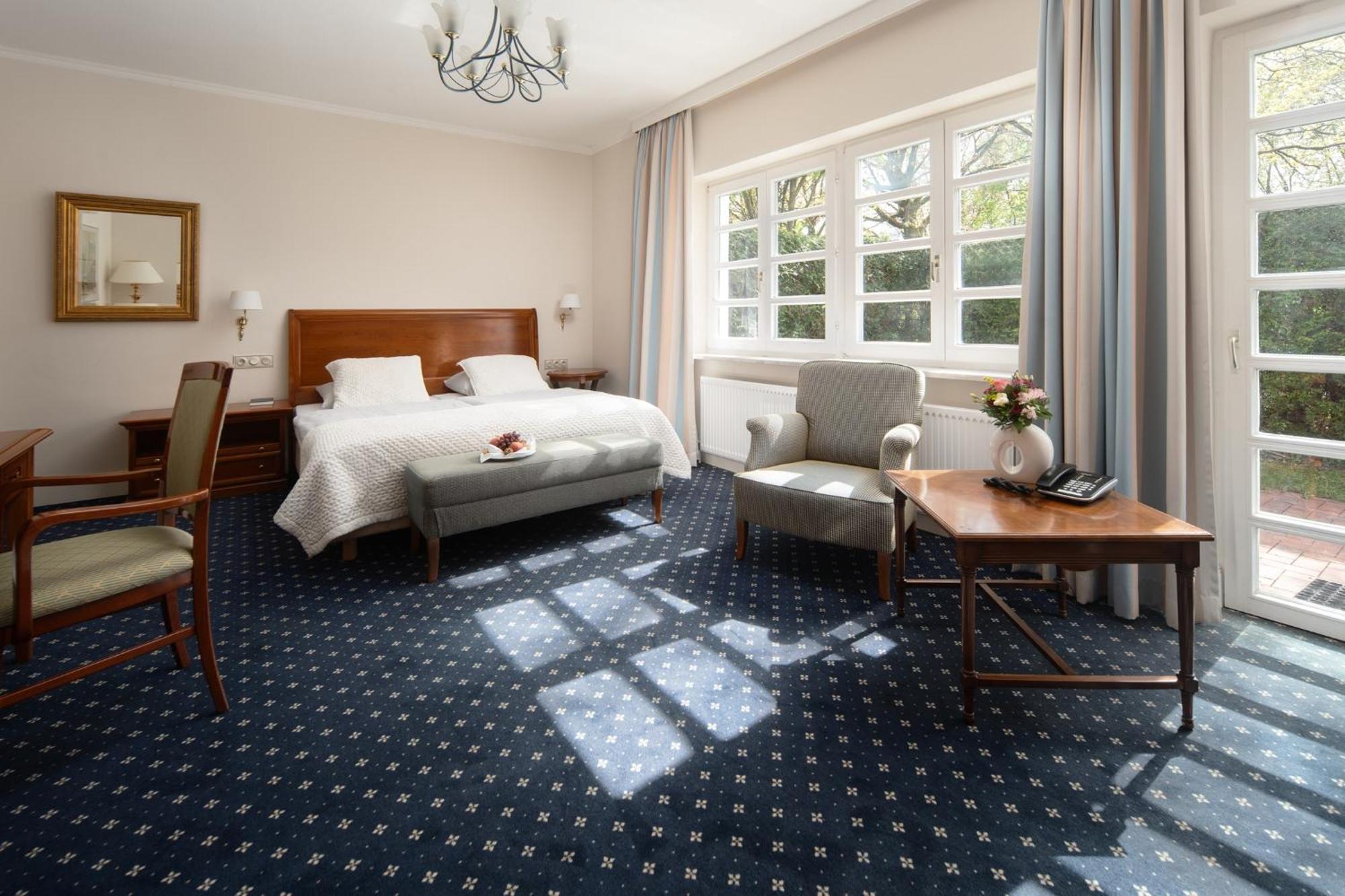 Comfort Double Room with Terrace