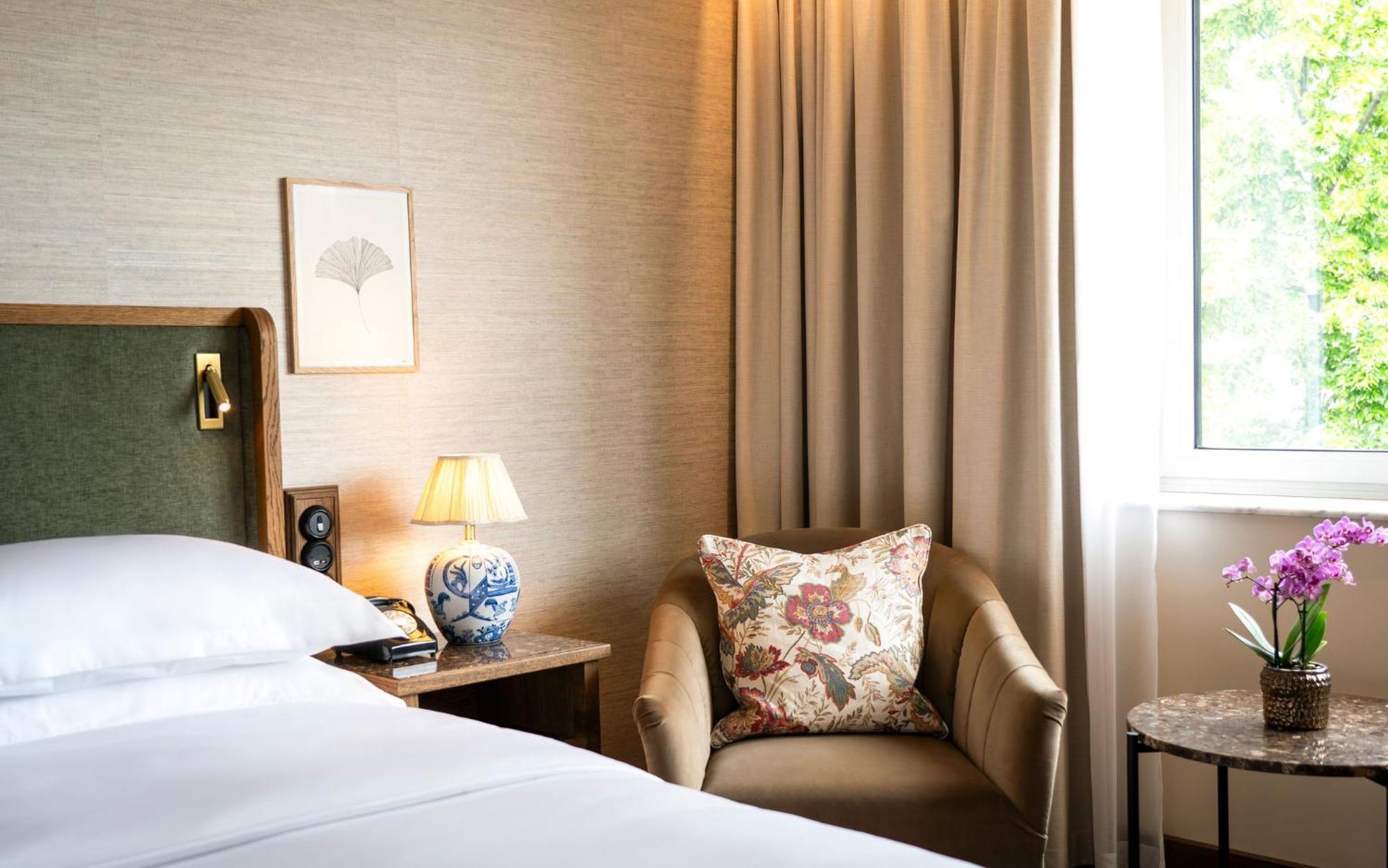 King Room with Park View