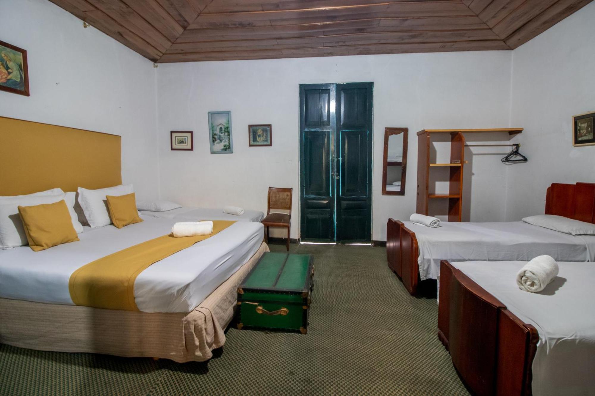 Habitación Cuádruple Clásica