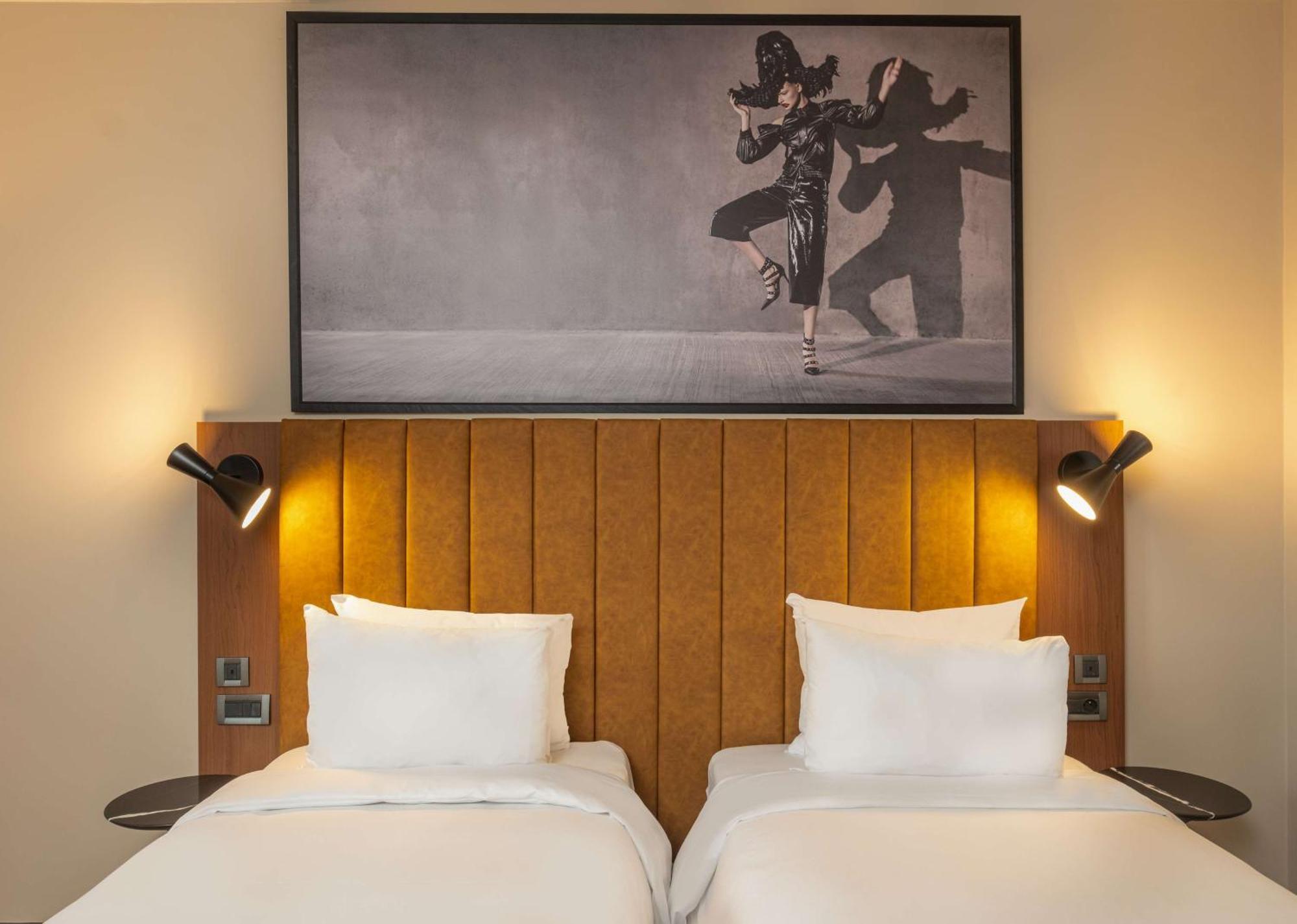Superior Room,1600215974:JPEG