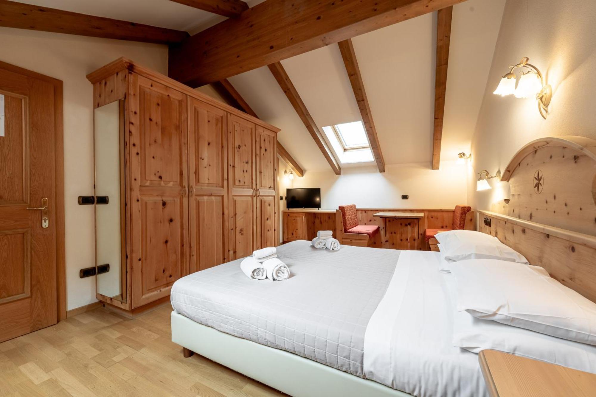 Camera Quadrupla