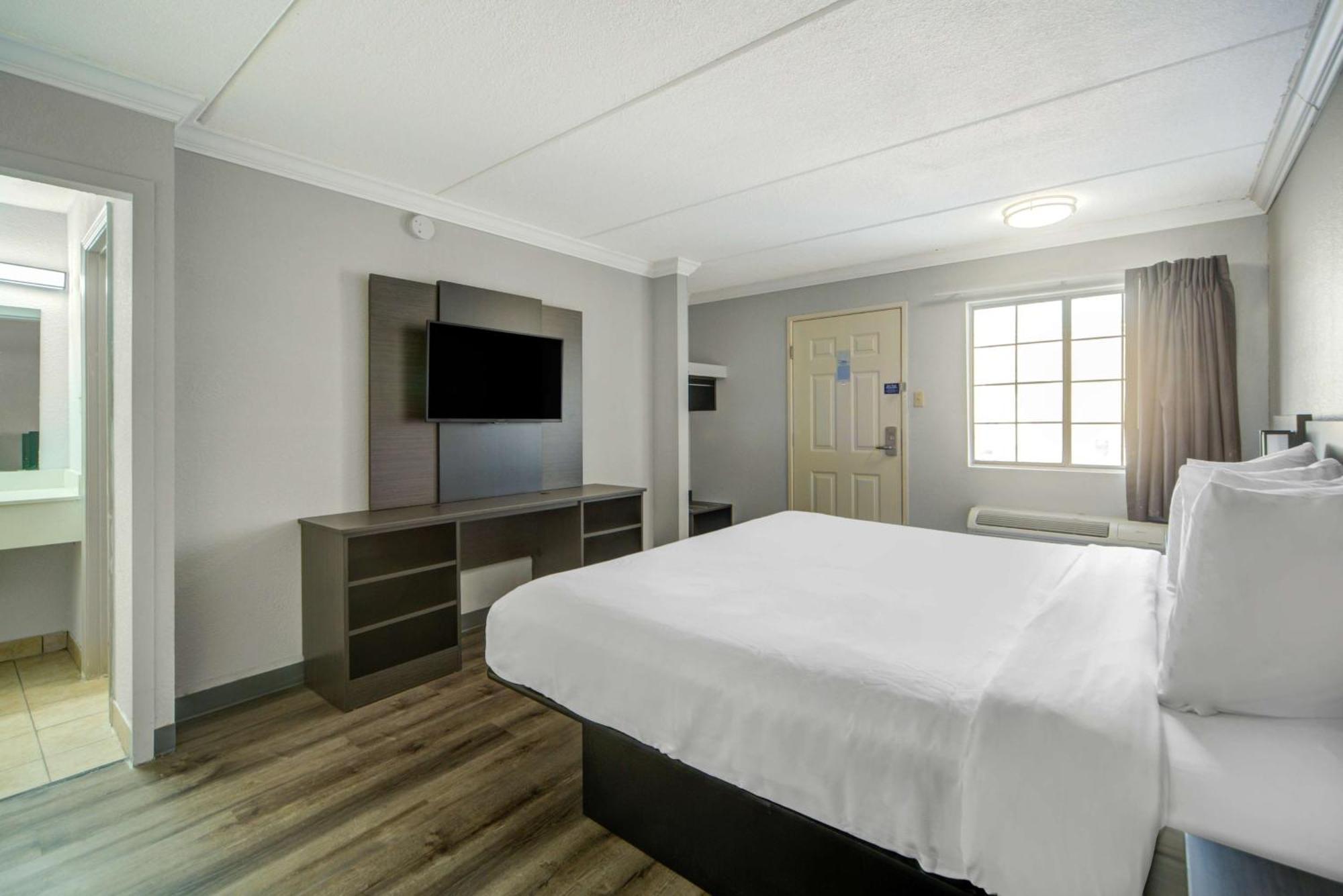 King Room Non-Smoking