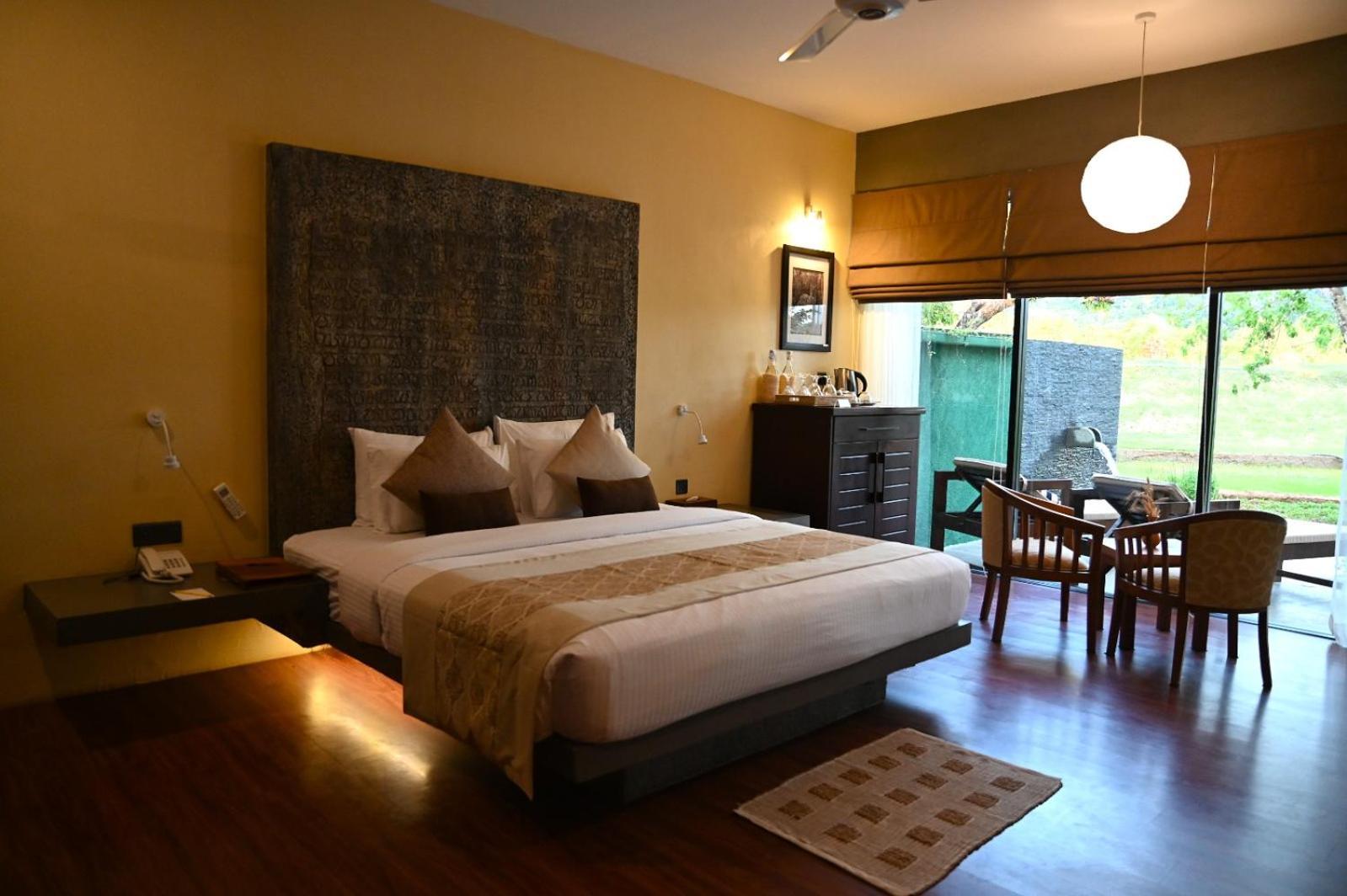 King's Superior Private Plunge Pool