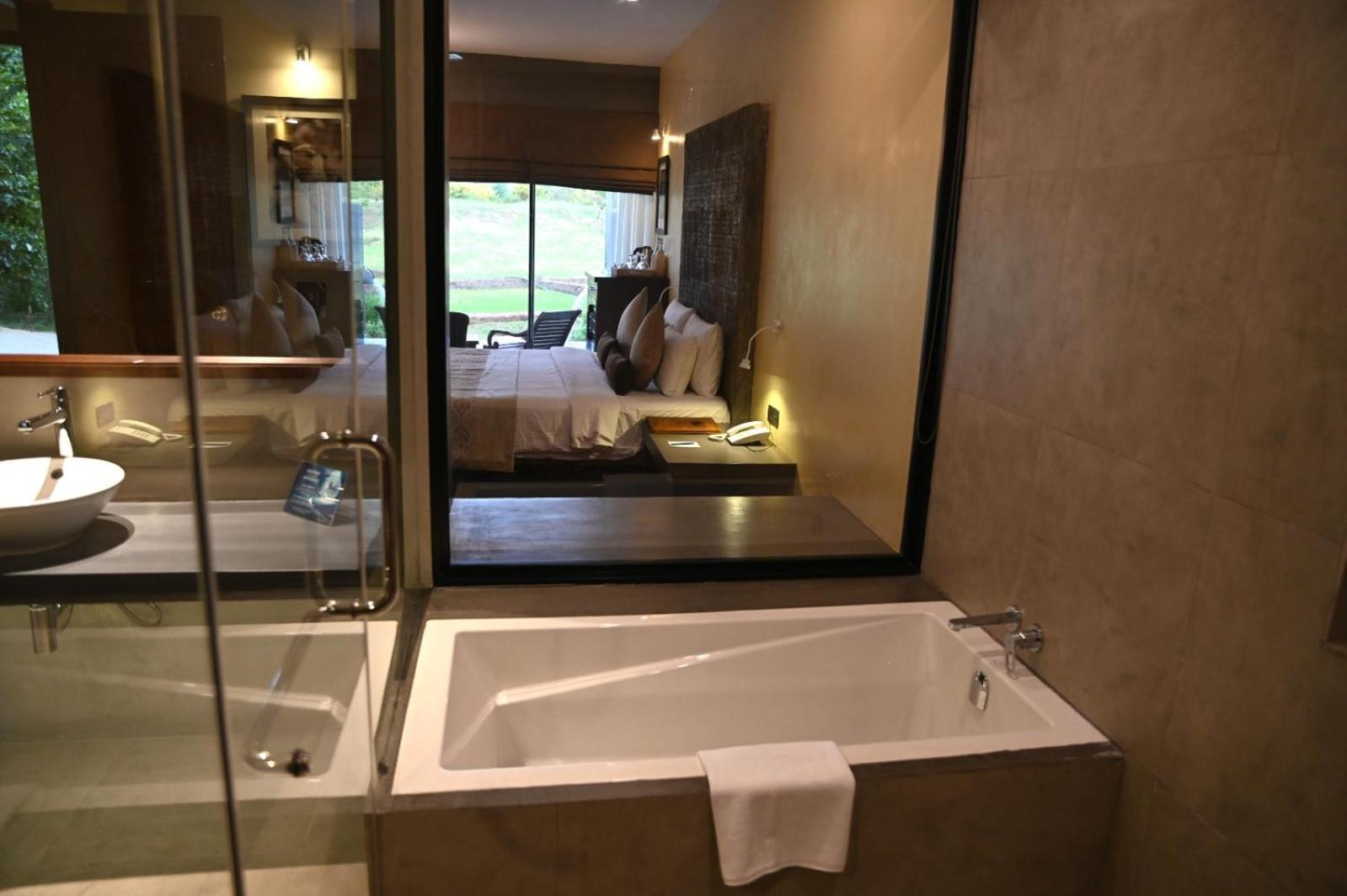 King's Superior Private Plunge Pool
