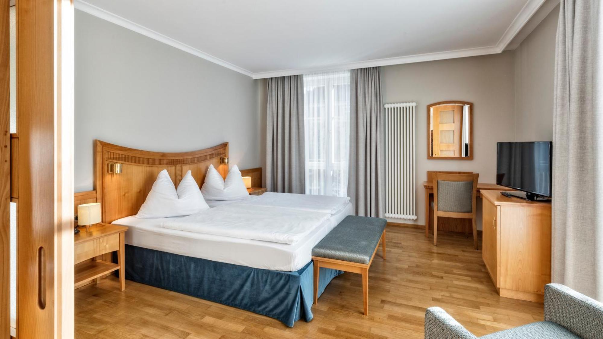 Junior Suite,1601680770:JPEG
