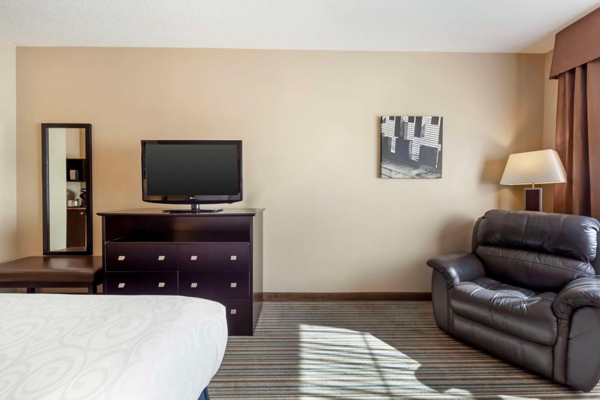 King Room - Non-Smoking