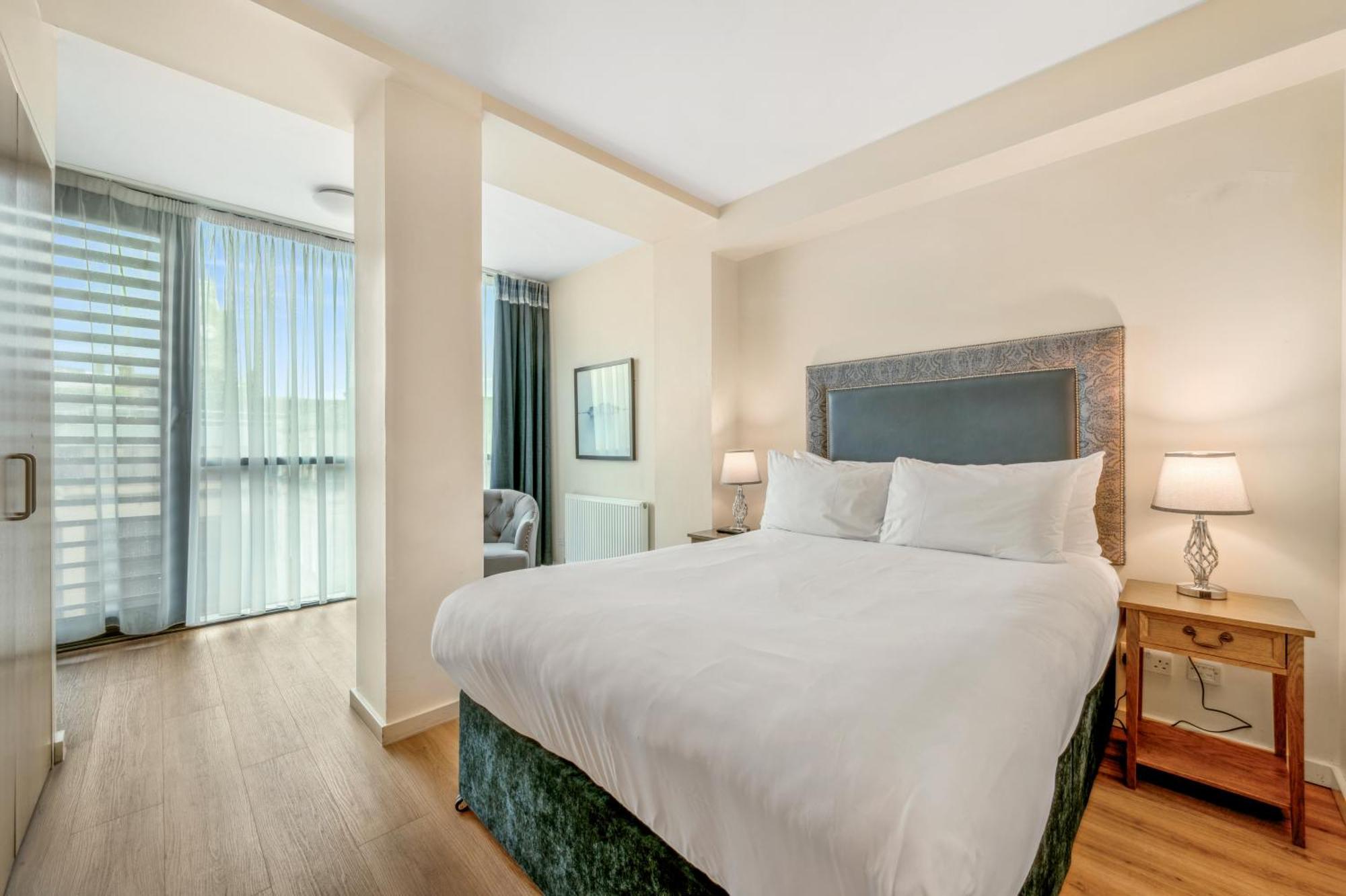 1-Bedroom Apartment