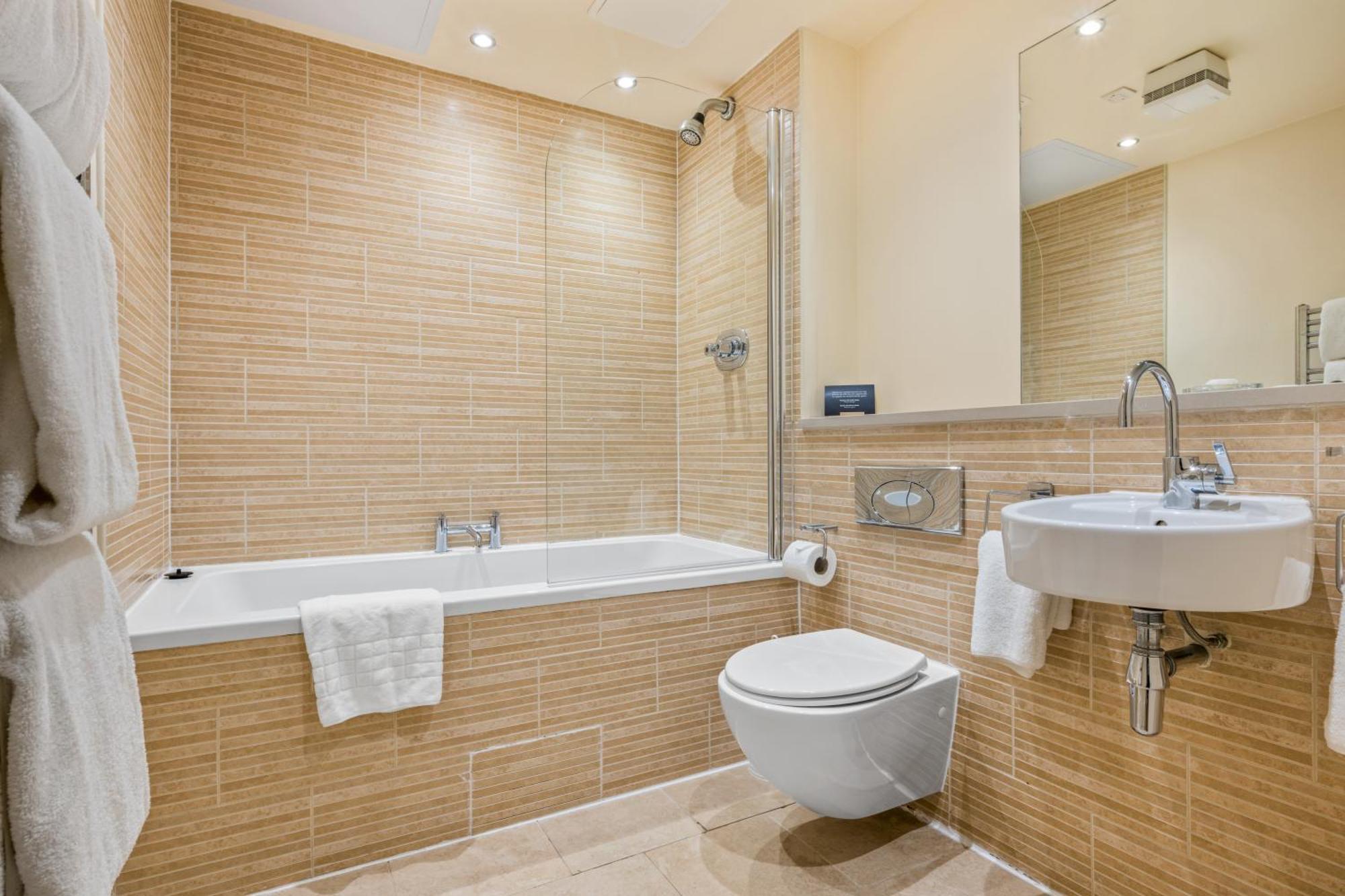 1-Bedroom Apartment