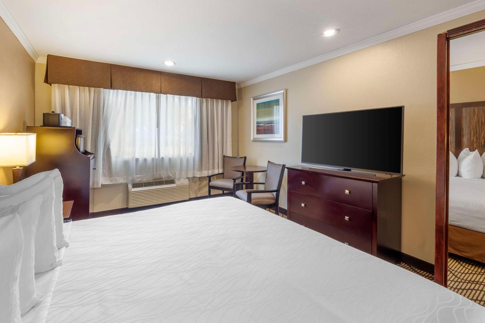 Zimmer mit Kingsize-Bett mit Schlafsofa - Nichtraucher