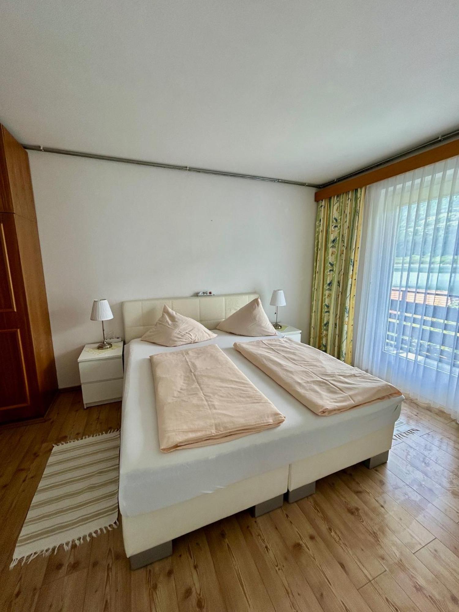 Quadruple Room Lake View