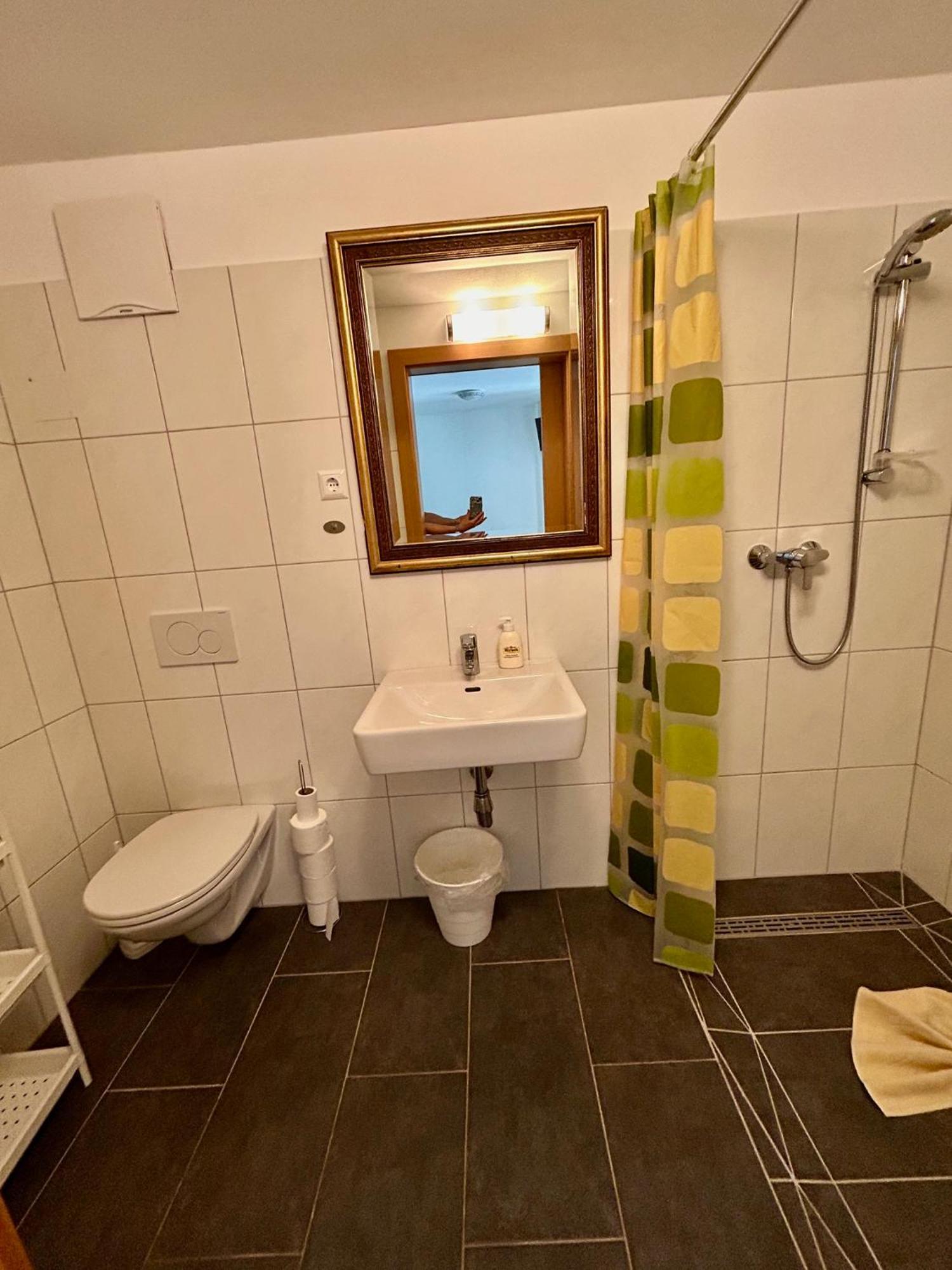 Quadruple Room Lake View
