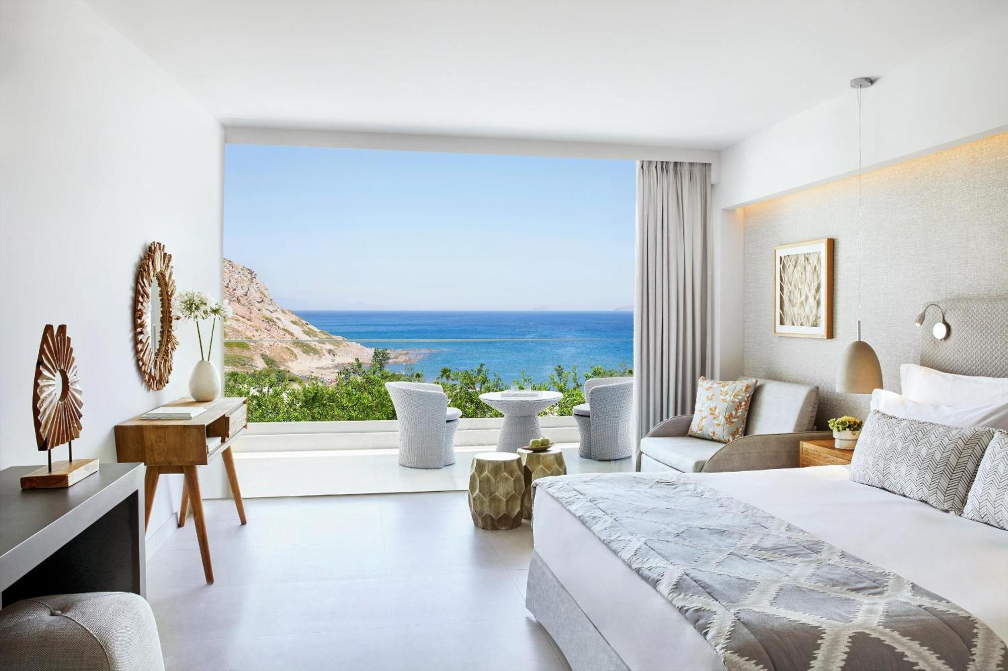 Quarto Triplo Superior com Vista Mar